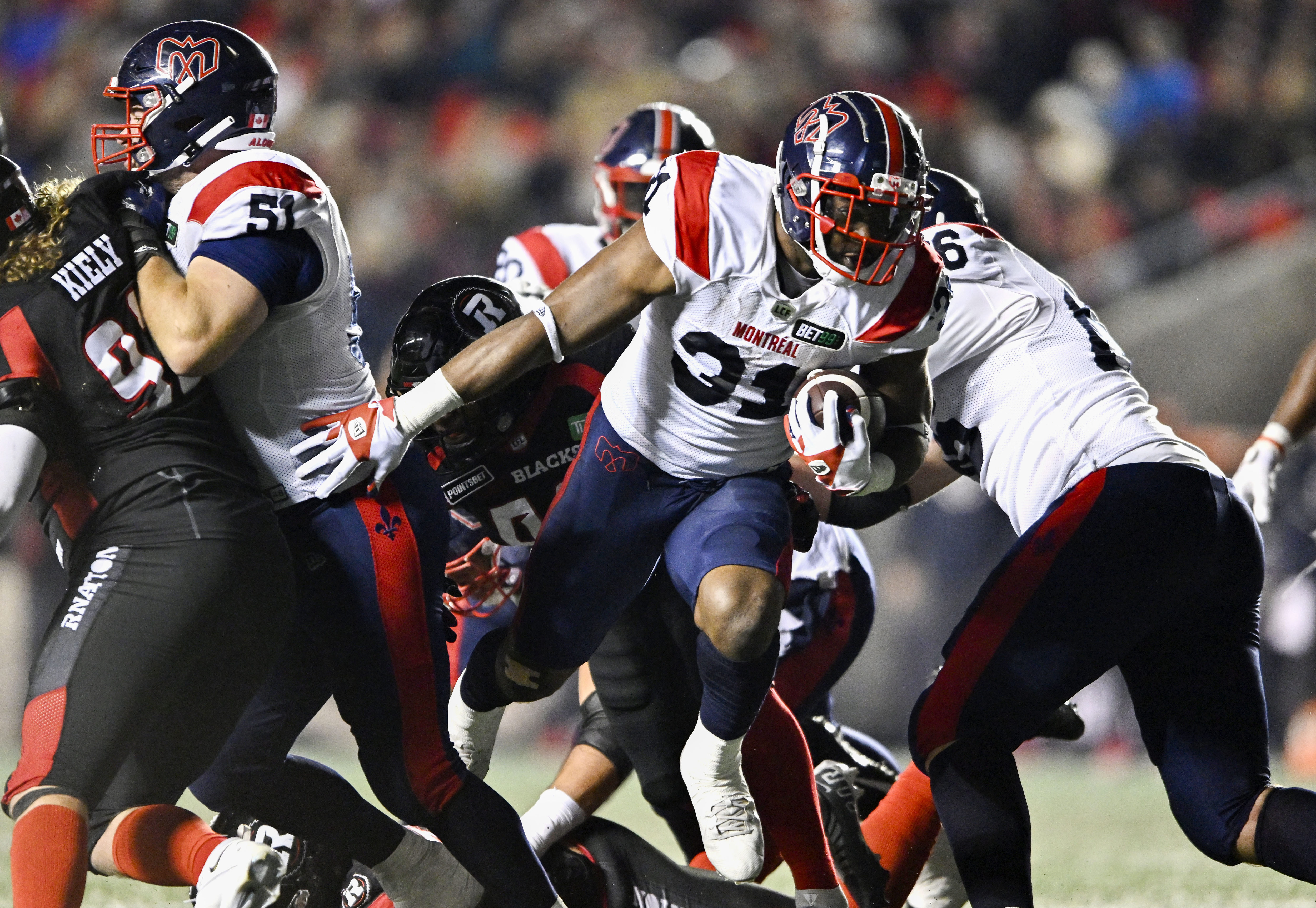 Alouettes clinch playoff berth with 34-30 victory over Redblacks