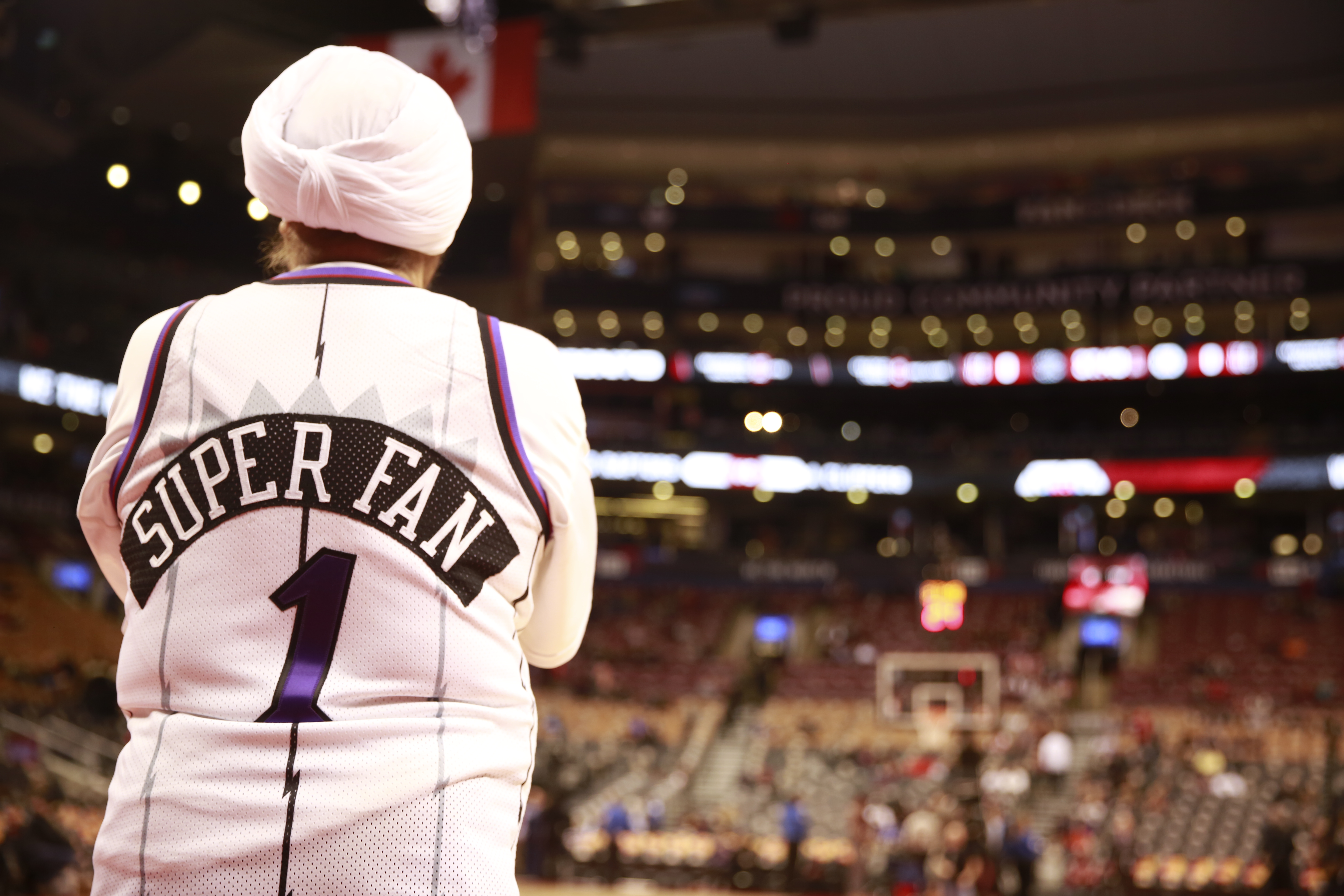 Nav Bhatia, the turbaned guy who became the face of NBA's Toronto Raptors,  and a Hall of Famer-Sports News , Firstpost