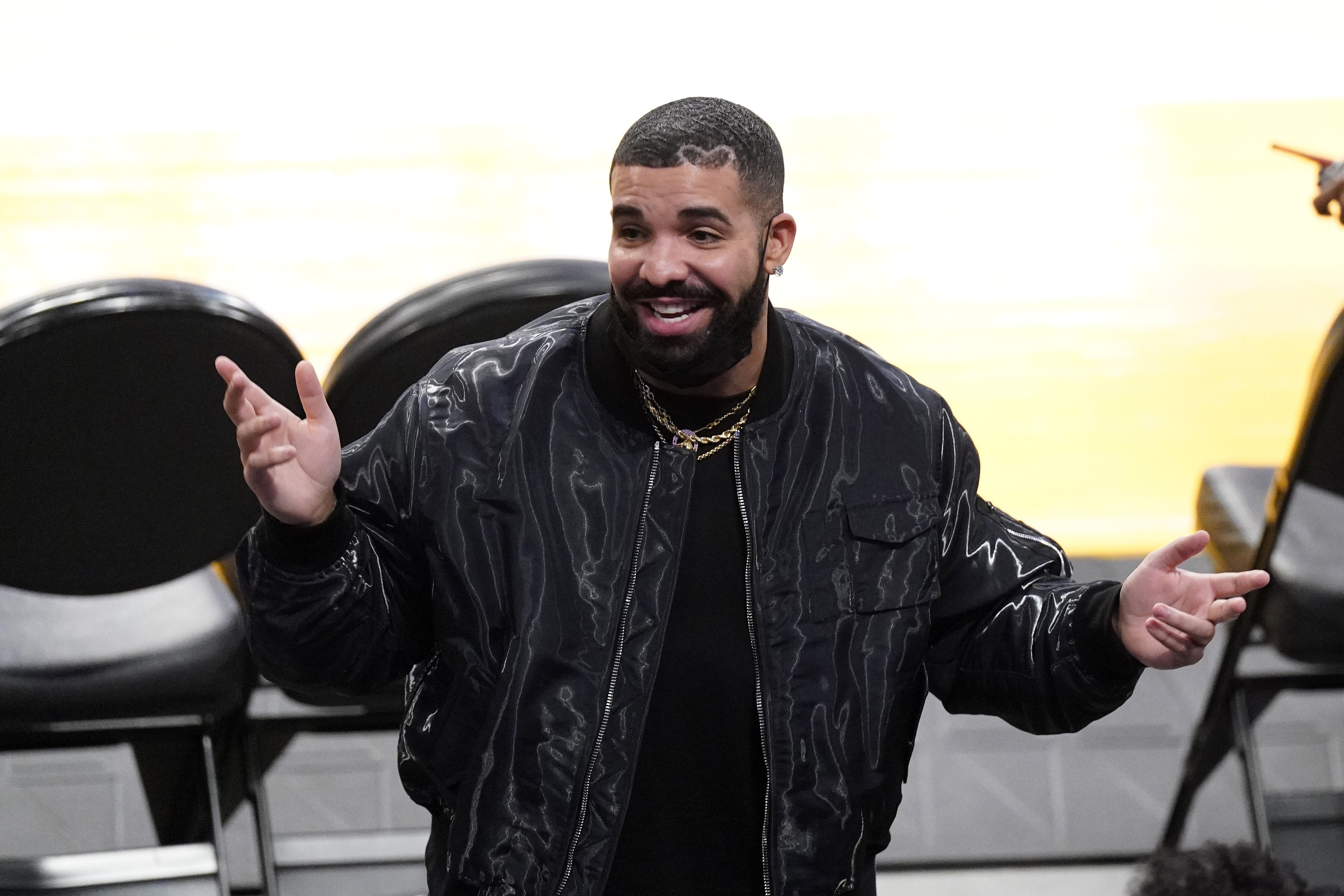 drake smiling 2022