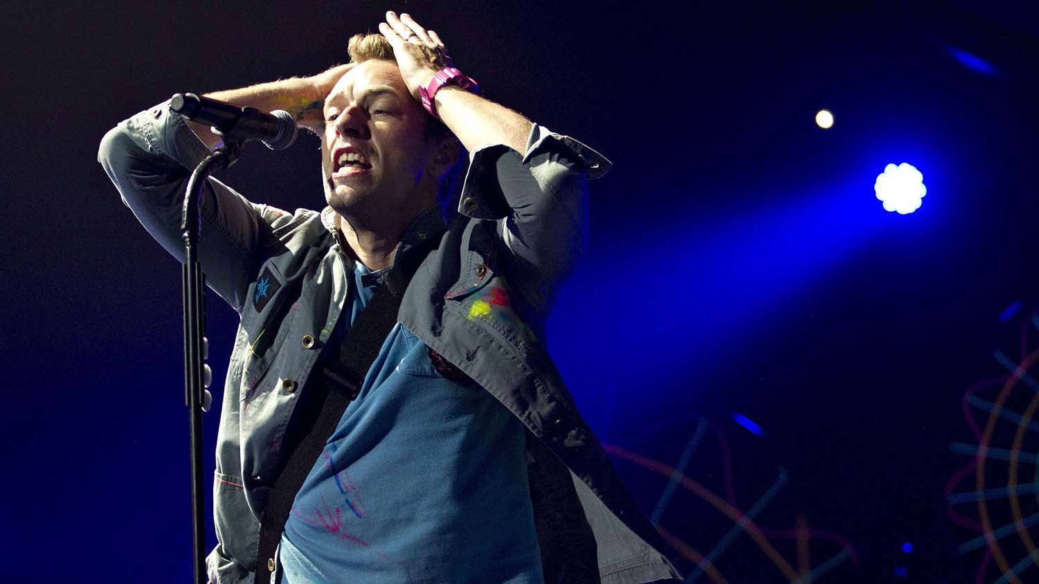 Coldplay's Chris Martin Declares Rihanna to Be the 'Greatest