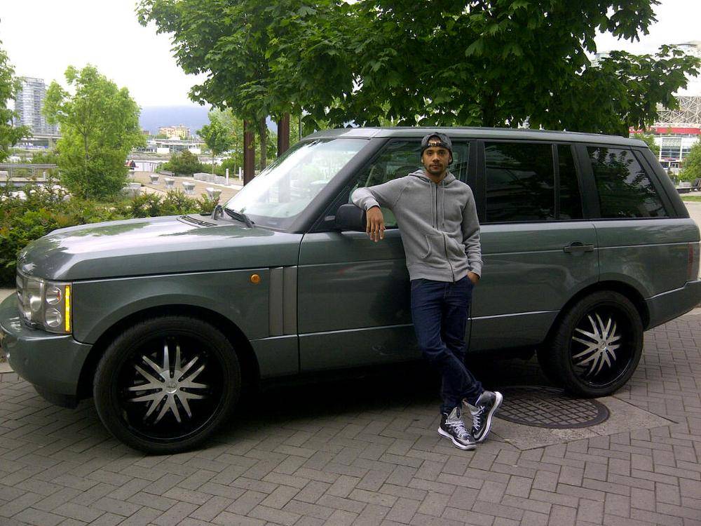 Actor is at home in the Range Rover - The Globe and Mail