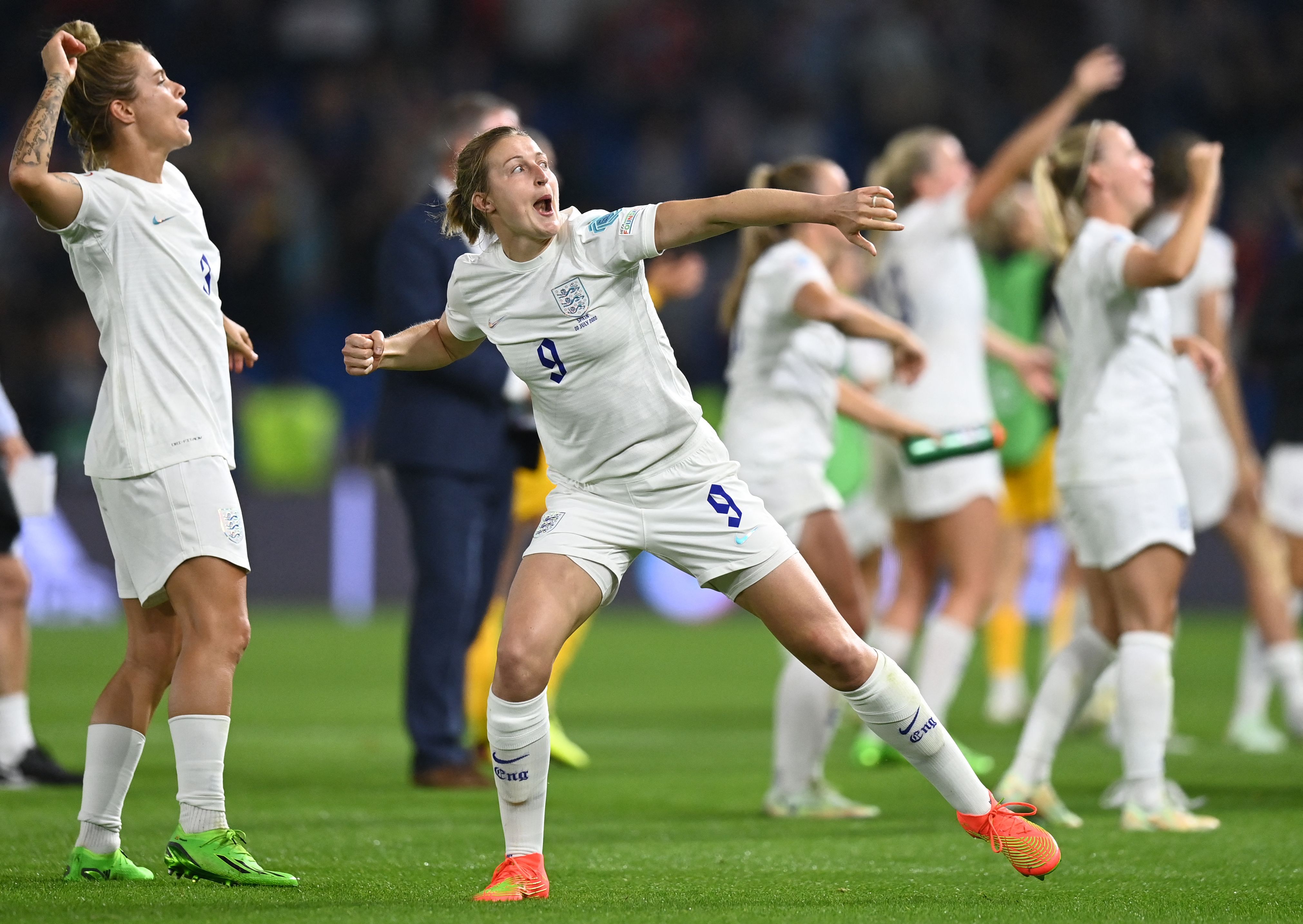 Ella Toone: Man Utd forward tests positive for Covid-19 - BBC Sport