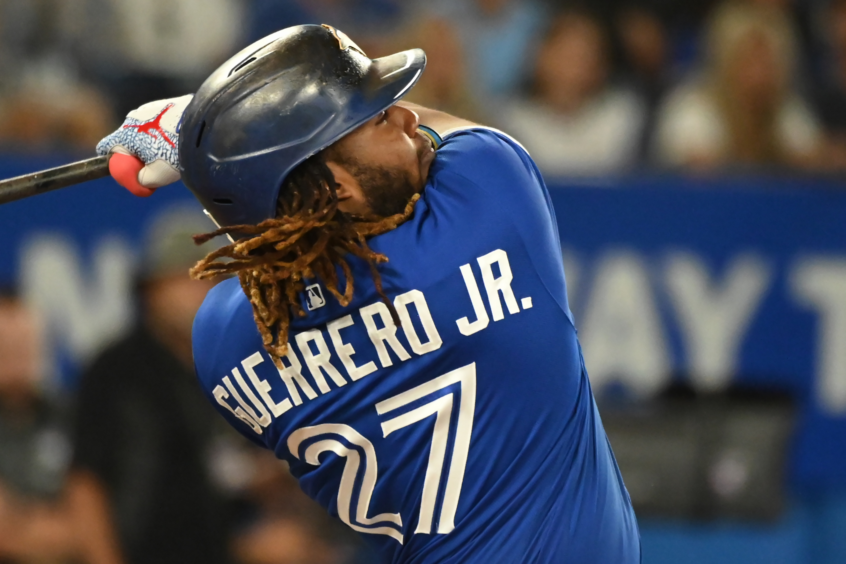 Guerrero gets 3 hits, Kikuchi earns the win as Blue Jays beat Brewers 7-2 -  Newsday