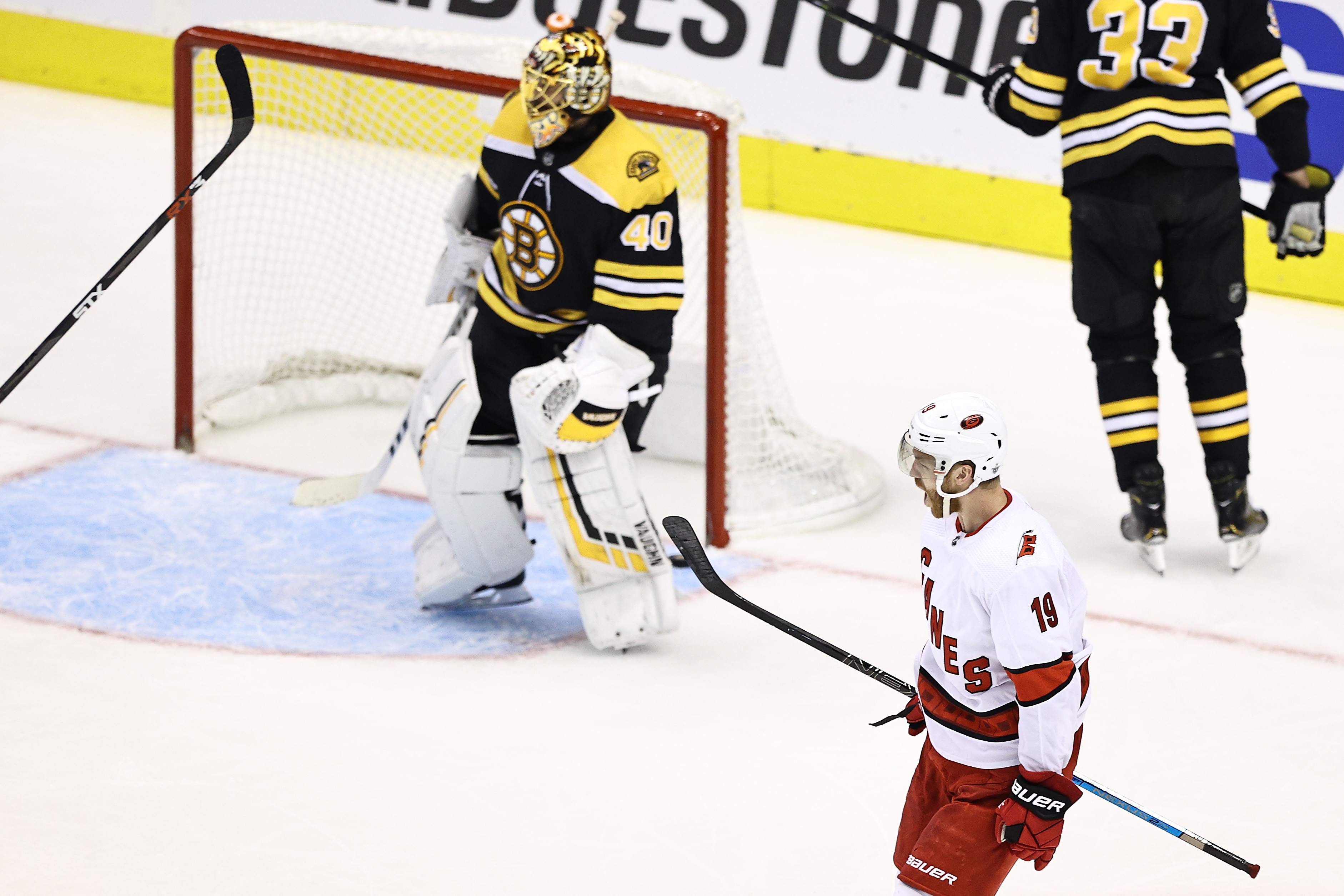 Carolina Hurricanes: Is the third time the charm for Dougie Hamilton?
