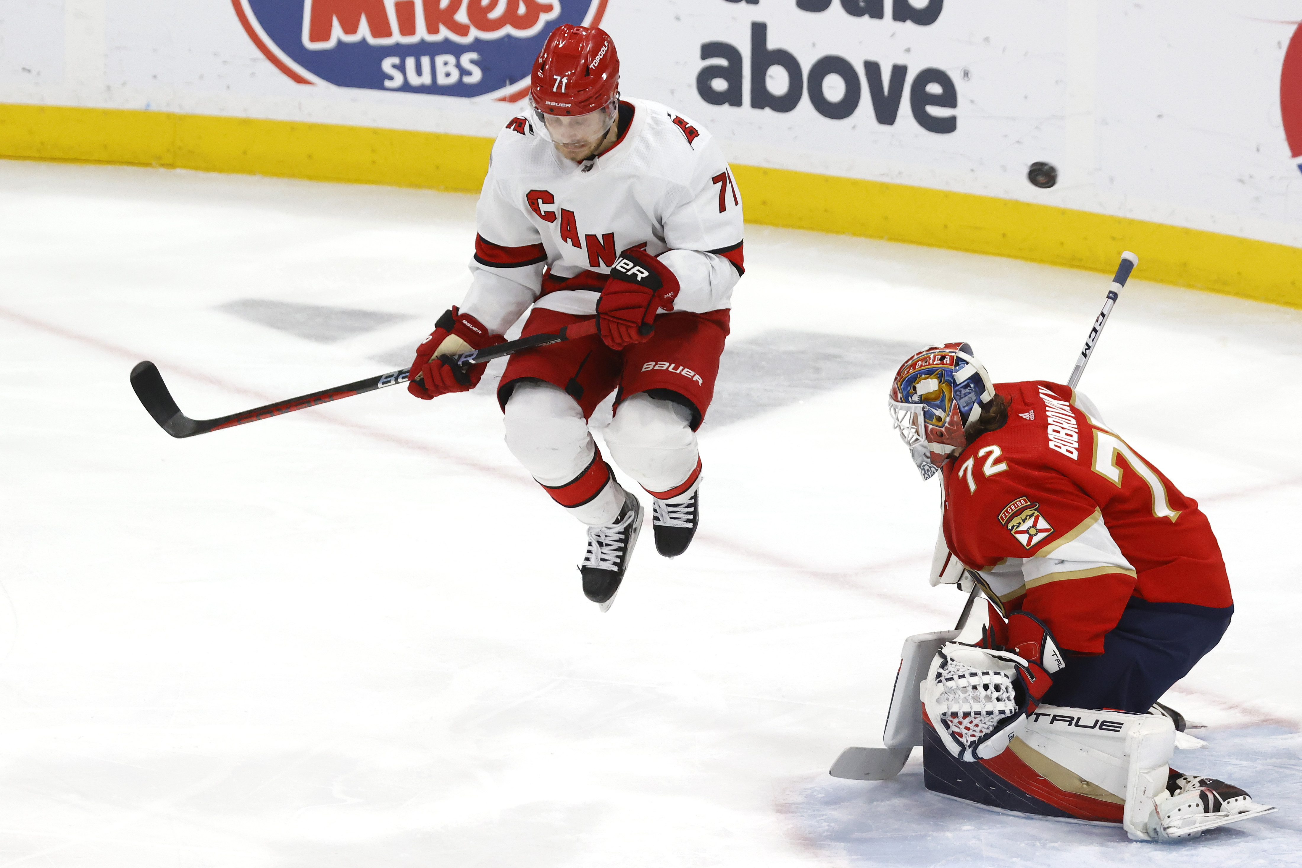 Panthers cap sweep of Hurricanes with last-minute goal