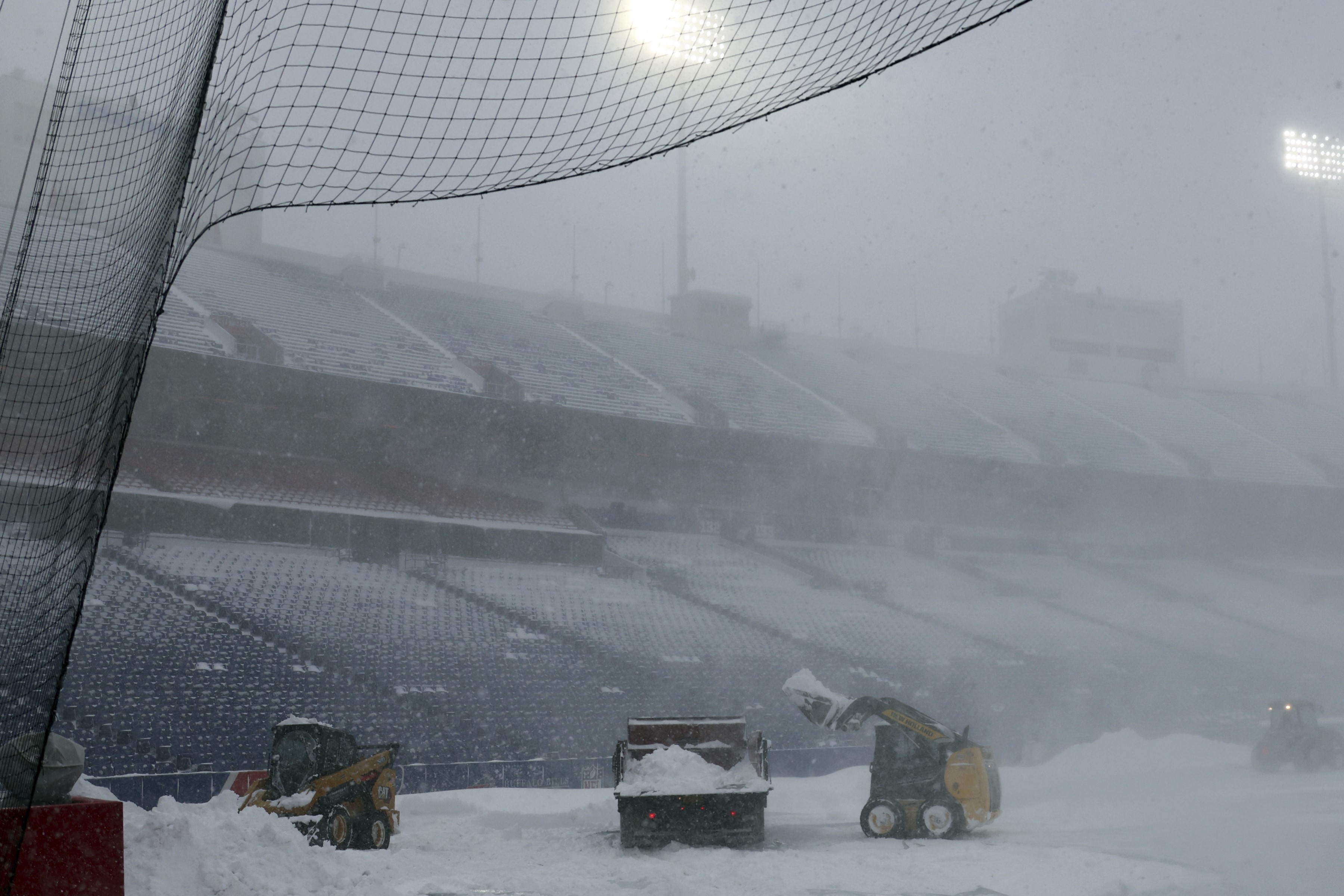 Buffalo Snow Storm: Buffalo airport reopened