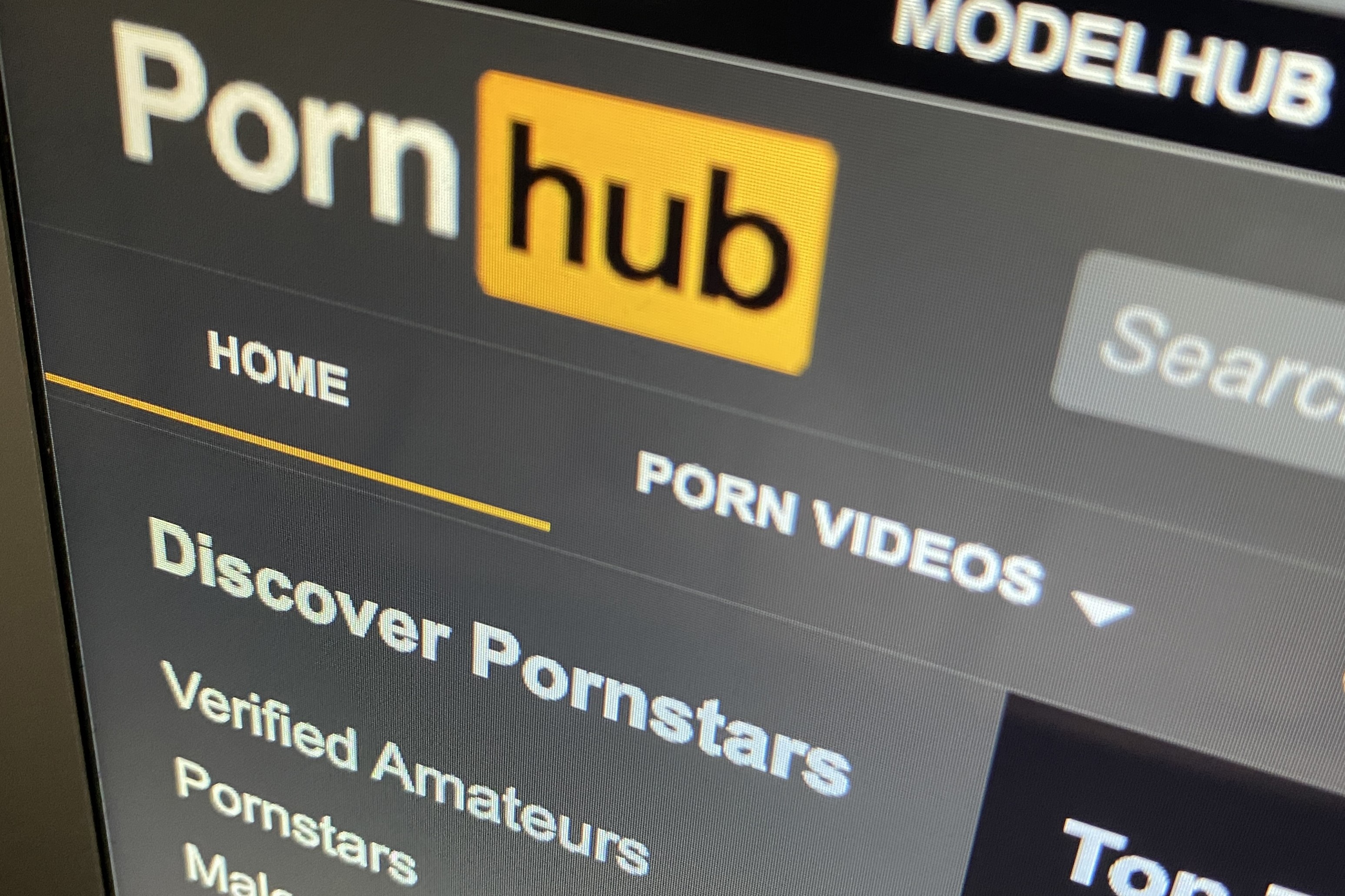 Ttv Sex Dowlond - Woman testifies Pornhub hassled her over removal of underage video - The  Globe and Mail