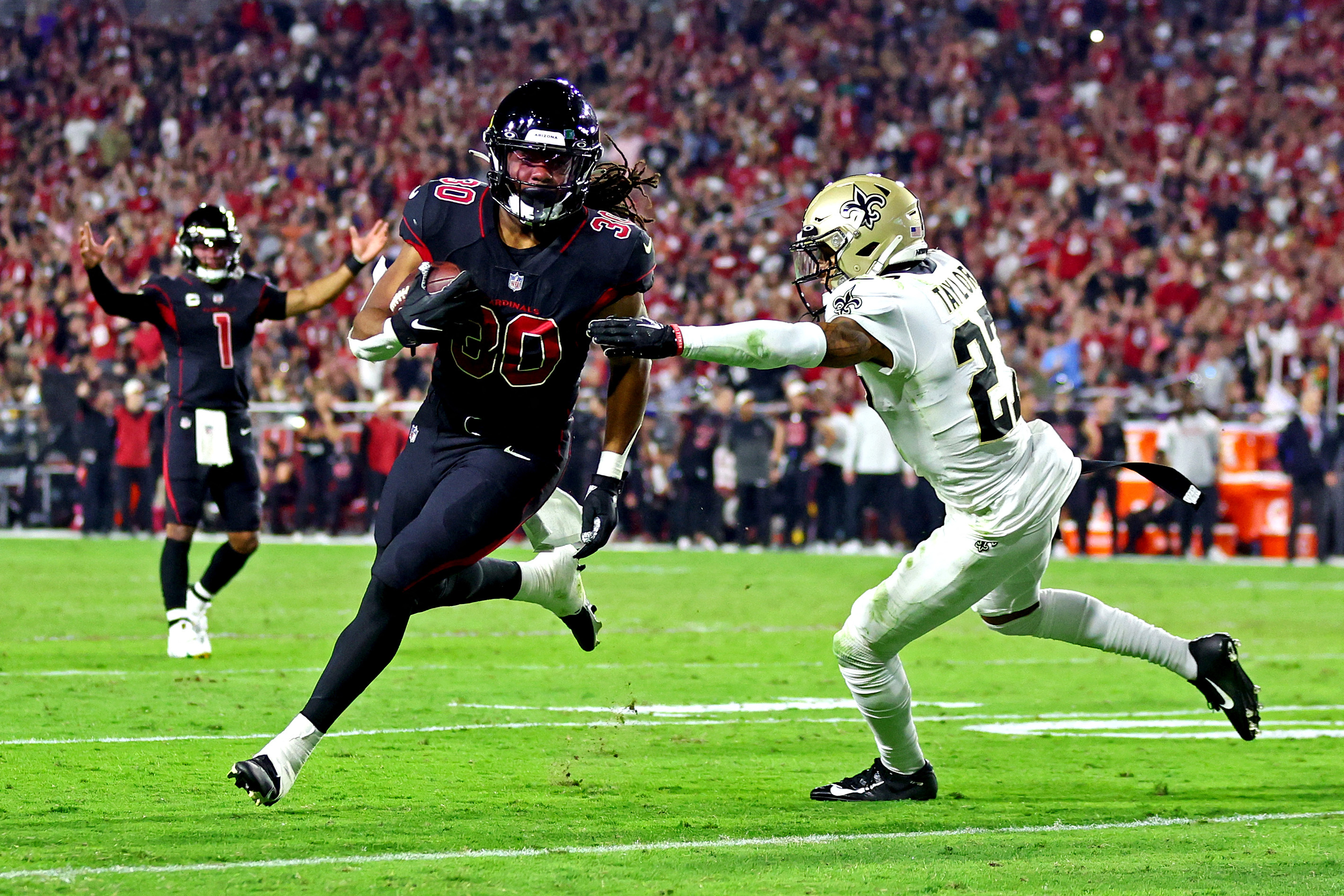 WR DeAndre Hopkins returns to lead Cardinals to 42-34 win over Saints at  State Farm Stadium