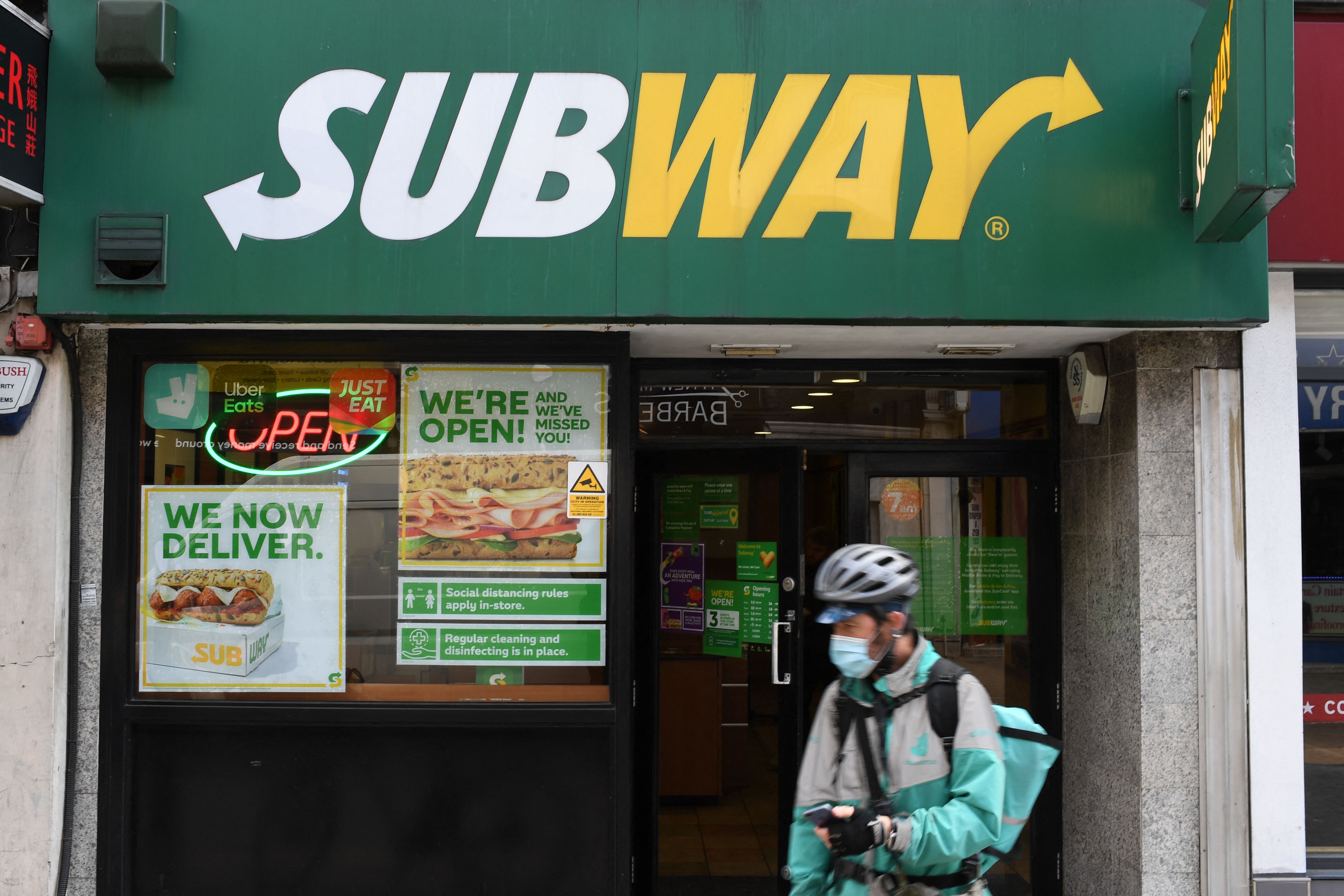 Sandwich chain Subway will be sold to fast-food investor Roark Capital