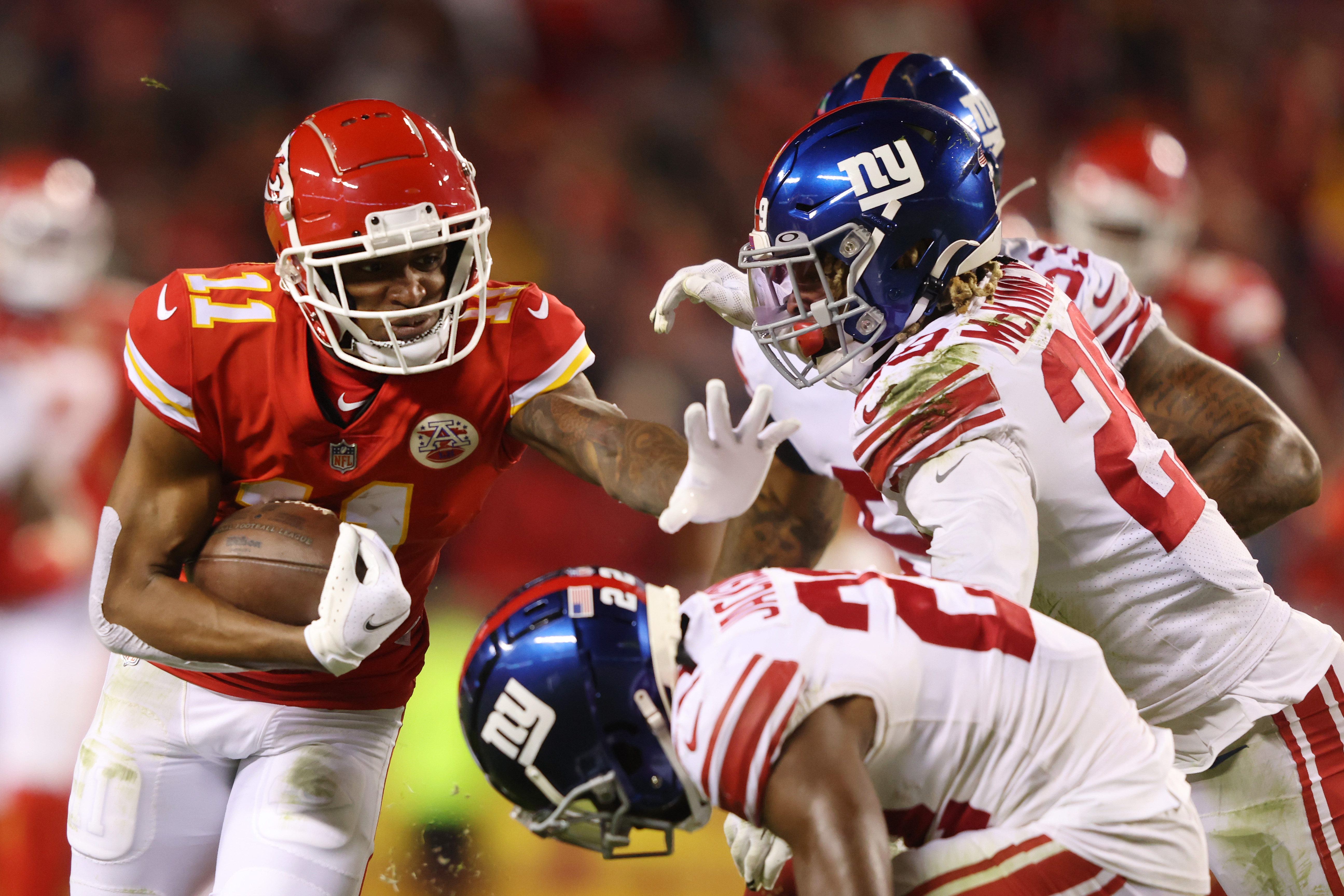 Did Chiefs' Daniel Sorensen commit helmet-to-helmet penalty