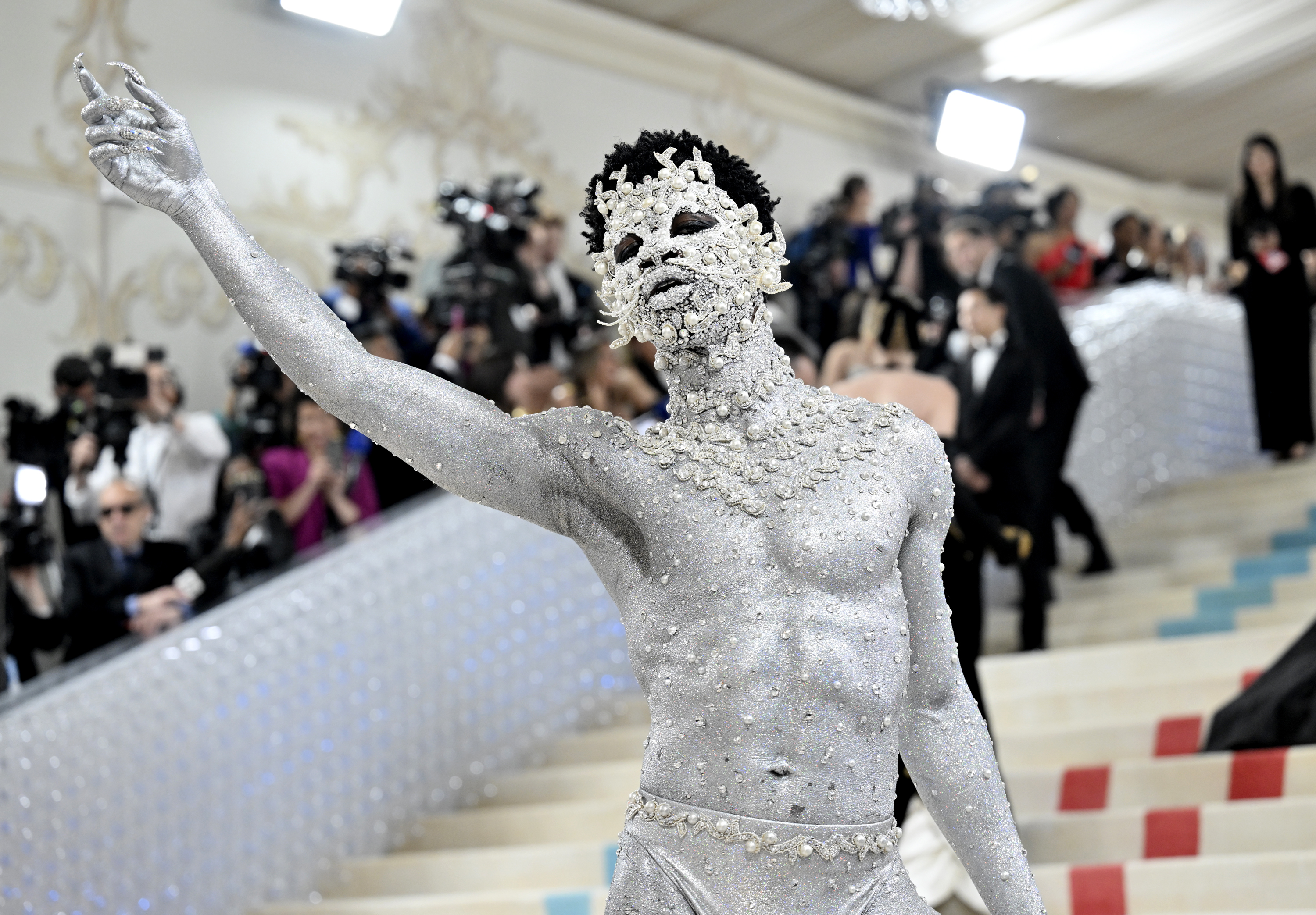 Rihanna, Jared Leto as Choupette, Kim Kardashian in pearls at Met