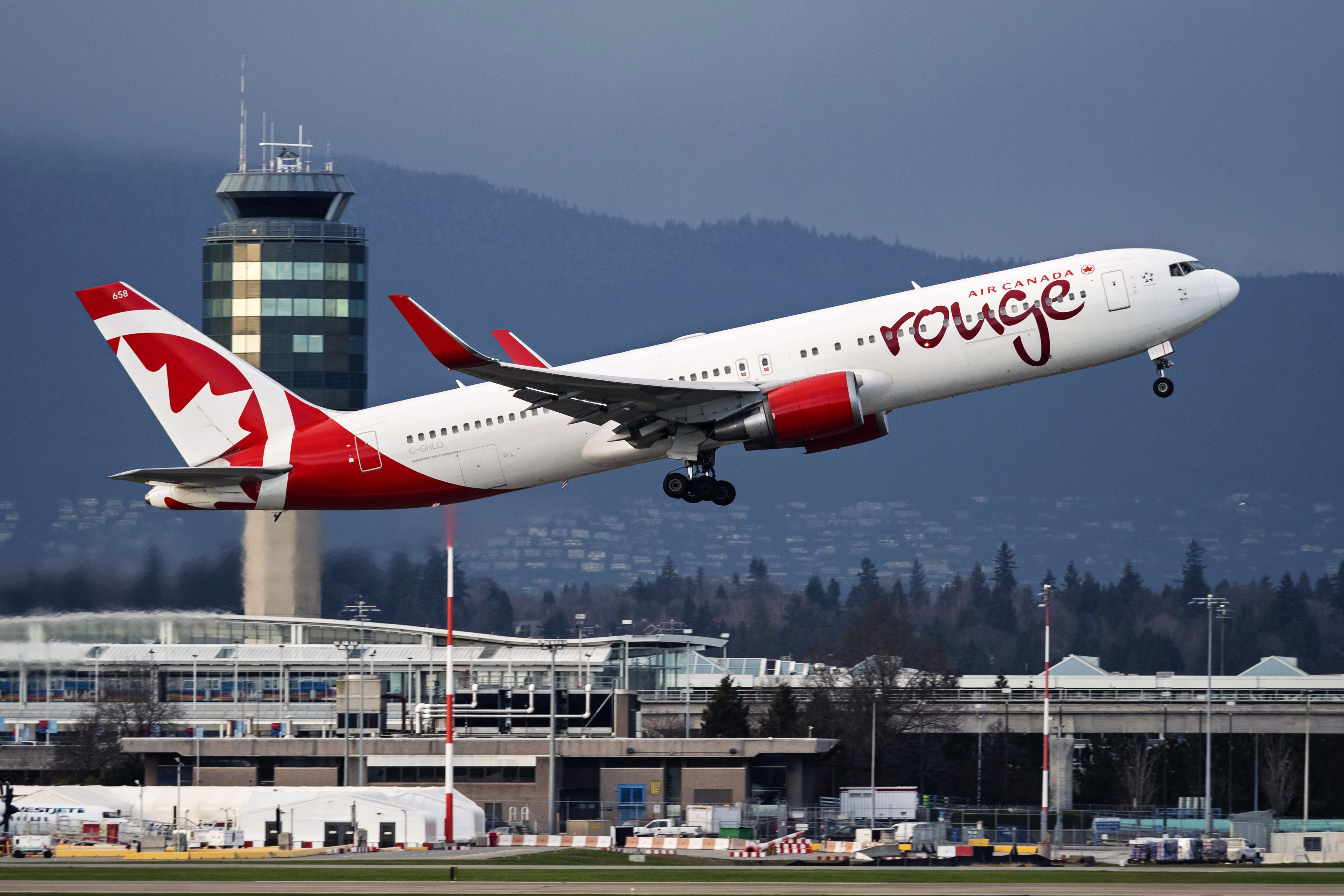 Air Canada rouge Expands to Western Canada : AirlineReporter