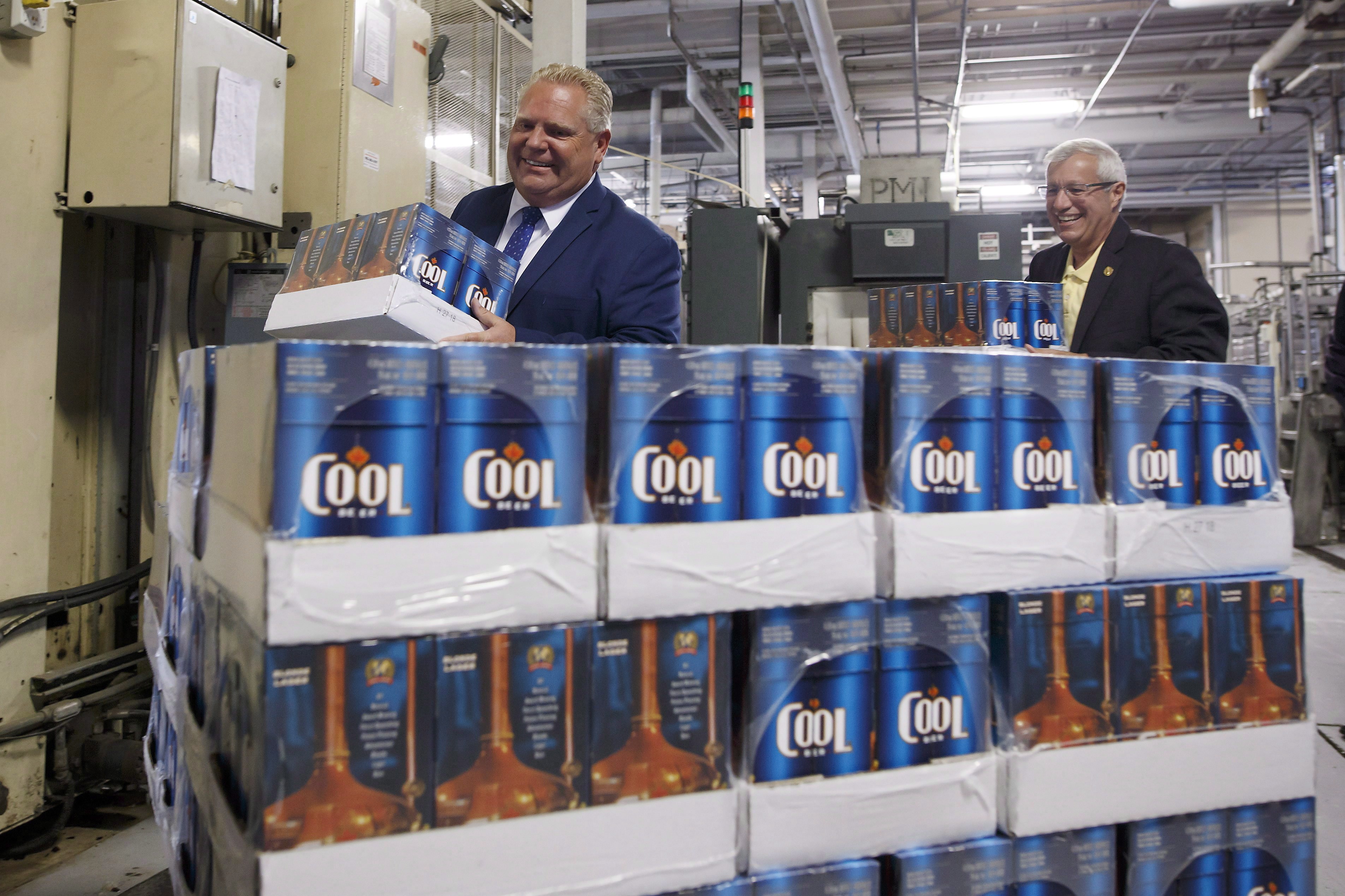 Ontario quietly moving ahead with plan to sell beer in corner stores