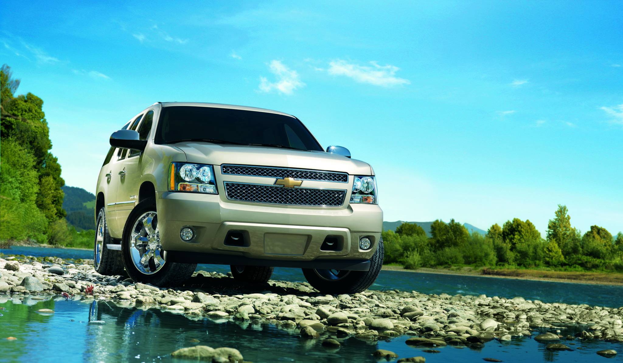 Should I buy a used Chevrolet Tahoe or a Nissan Armada The