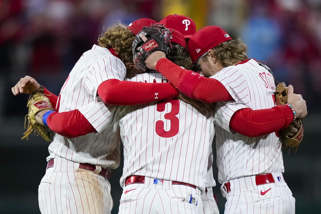 Bryce Harper slugs two more homers as Phillies pound Braves 10-2 in Game 3  of NL Division Series - The Globe and Mail