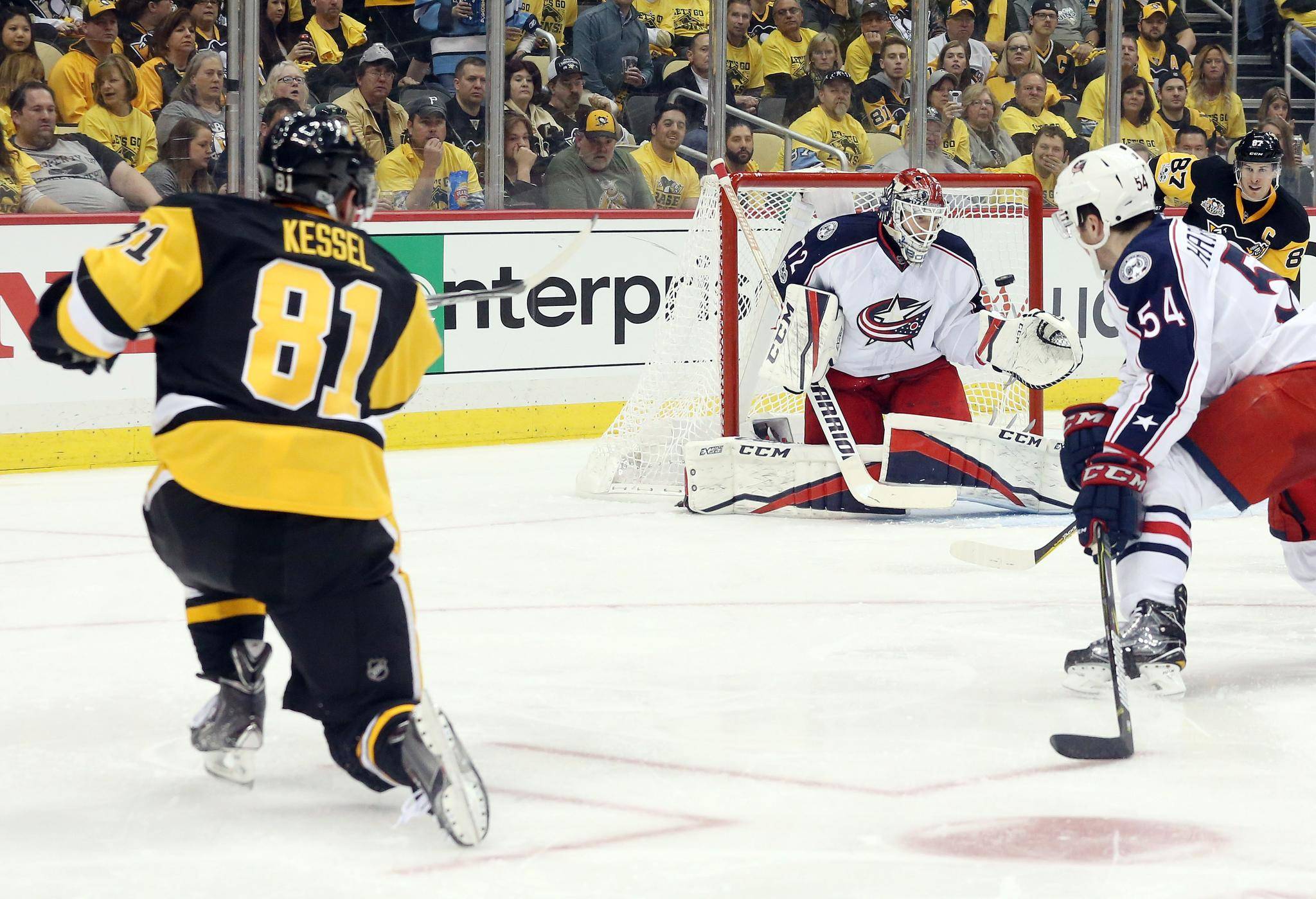 Penguins open Stanley Cup playoffs with 3-1 win over Columbus