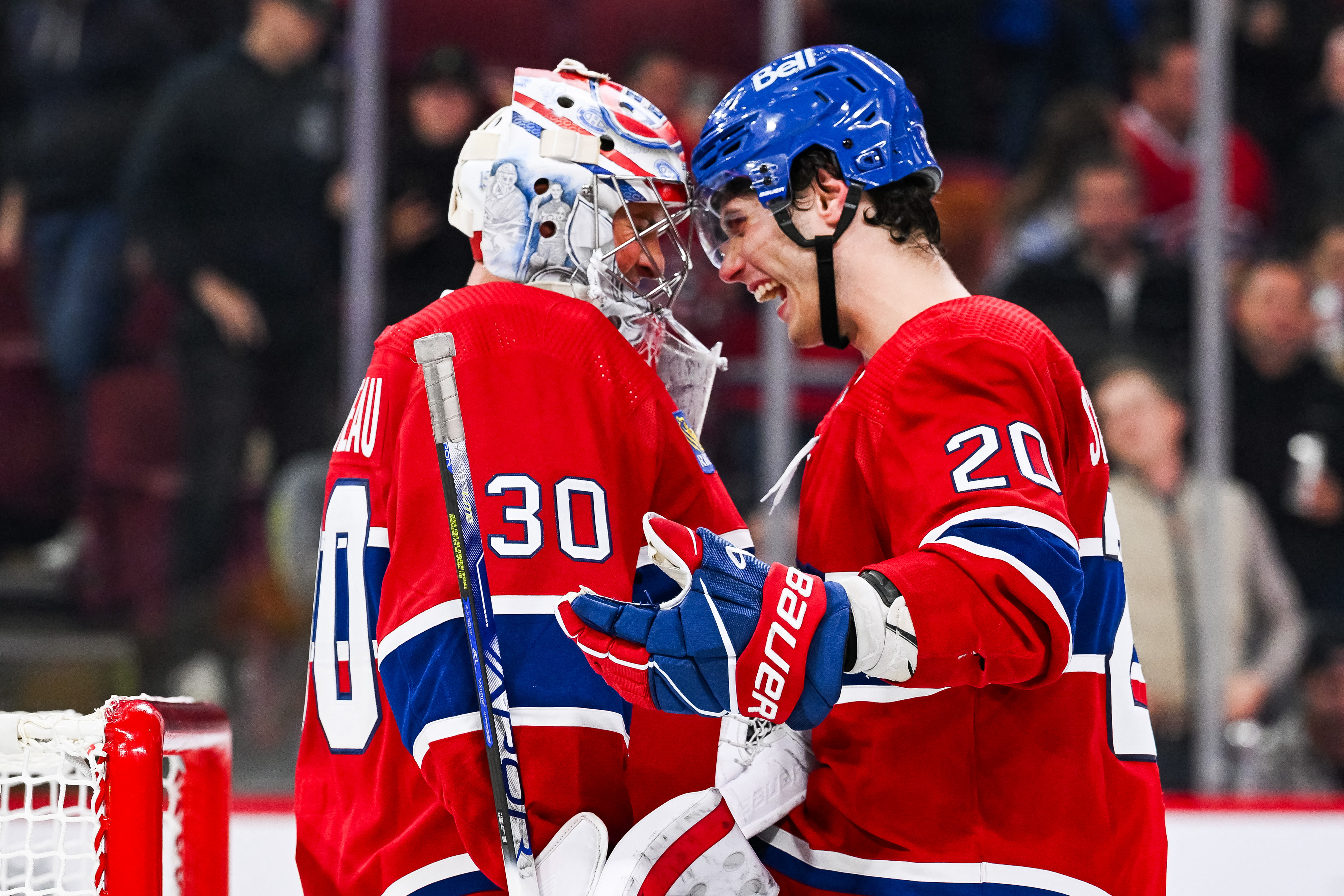 Jarvis' hat trick carries Hurricanes past Canadiens 6-2 - Seattle Sports