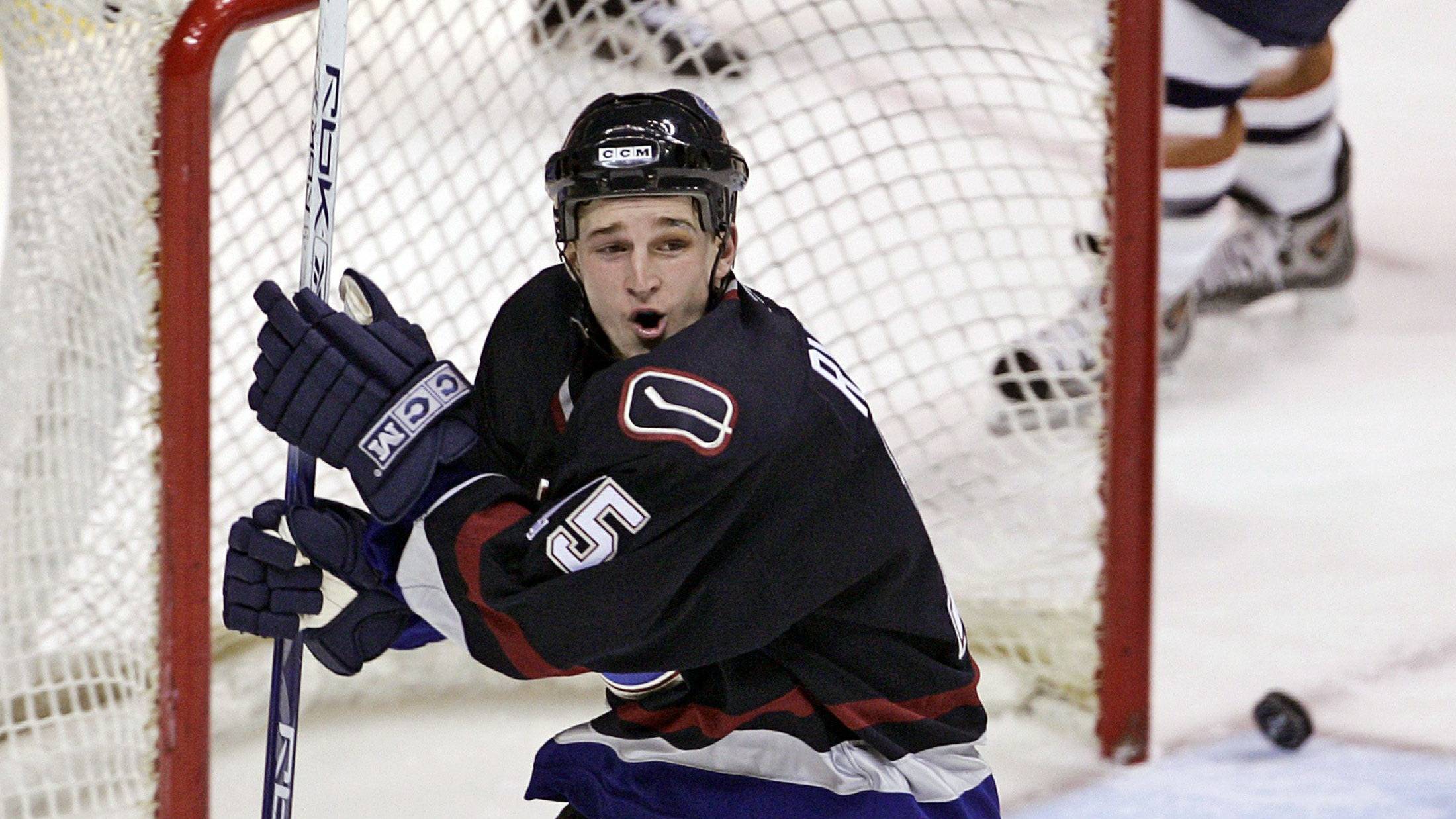 NHL Player Rick Rypien Found Dead at 27 - TSM Interactive