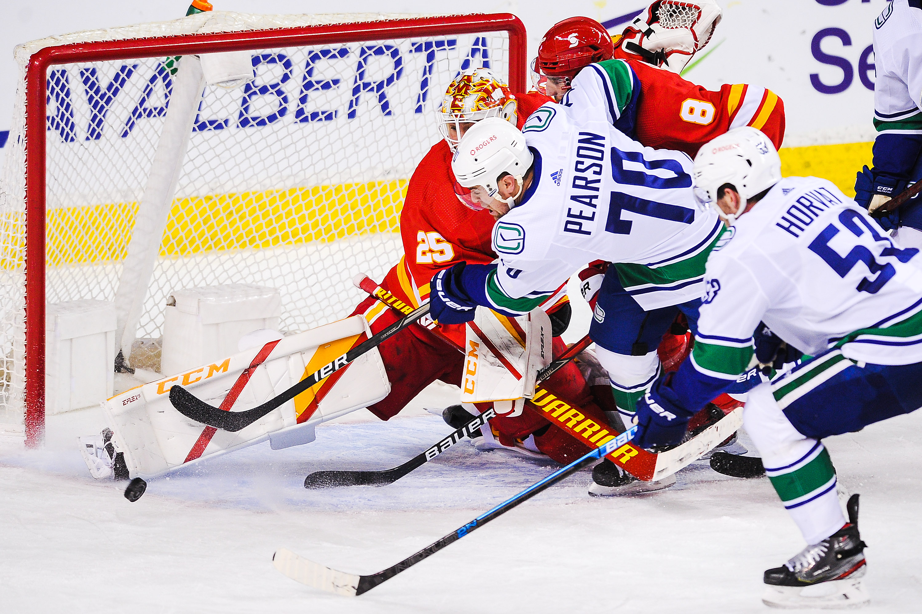 Markstrom stones Canucks in return to Vancouver as Flames win 1st of 4-game  set