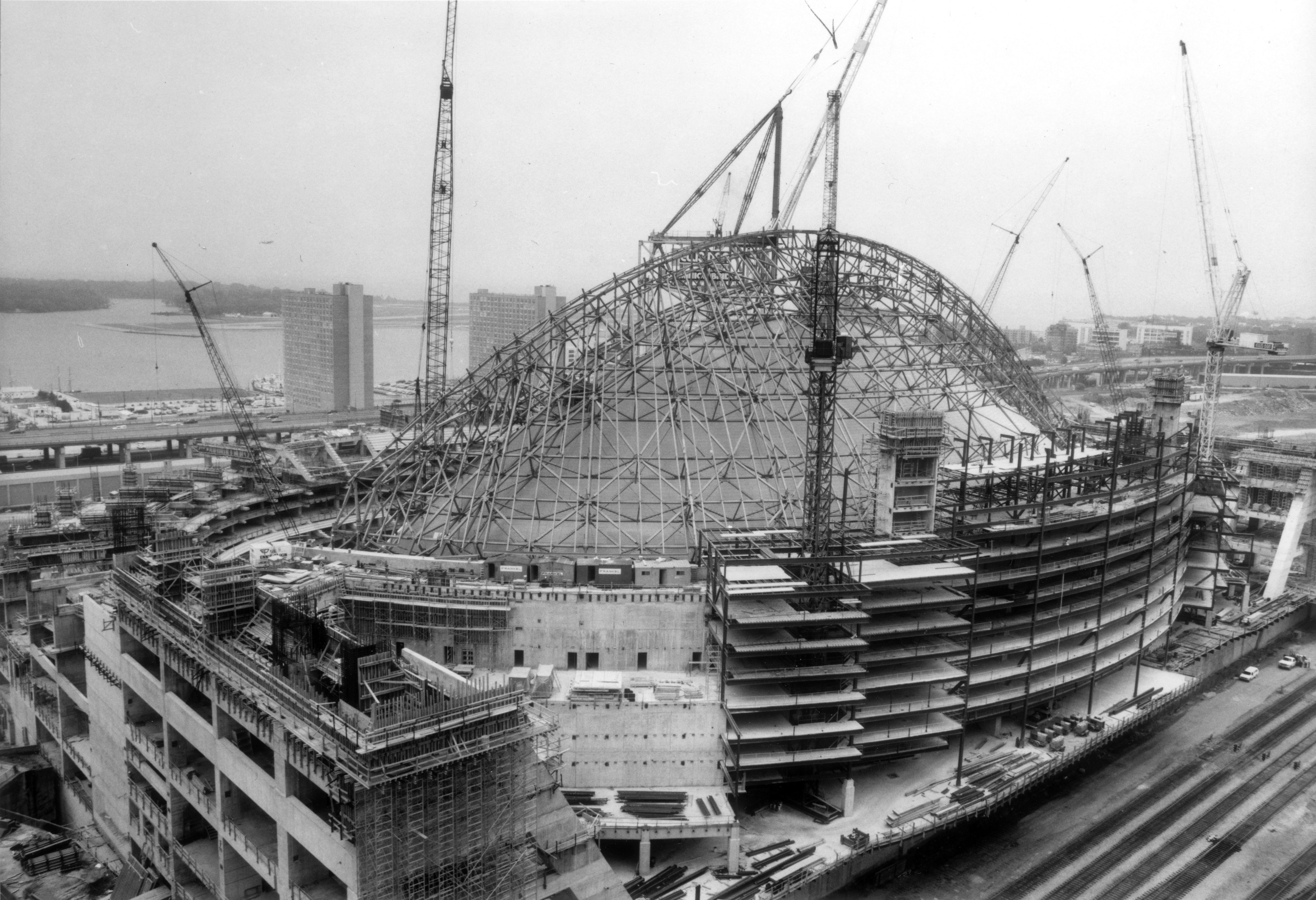 Rogers Centre renovations unveiled in largest project since it opened in  1989 - constructconnect.com