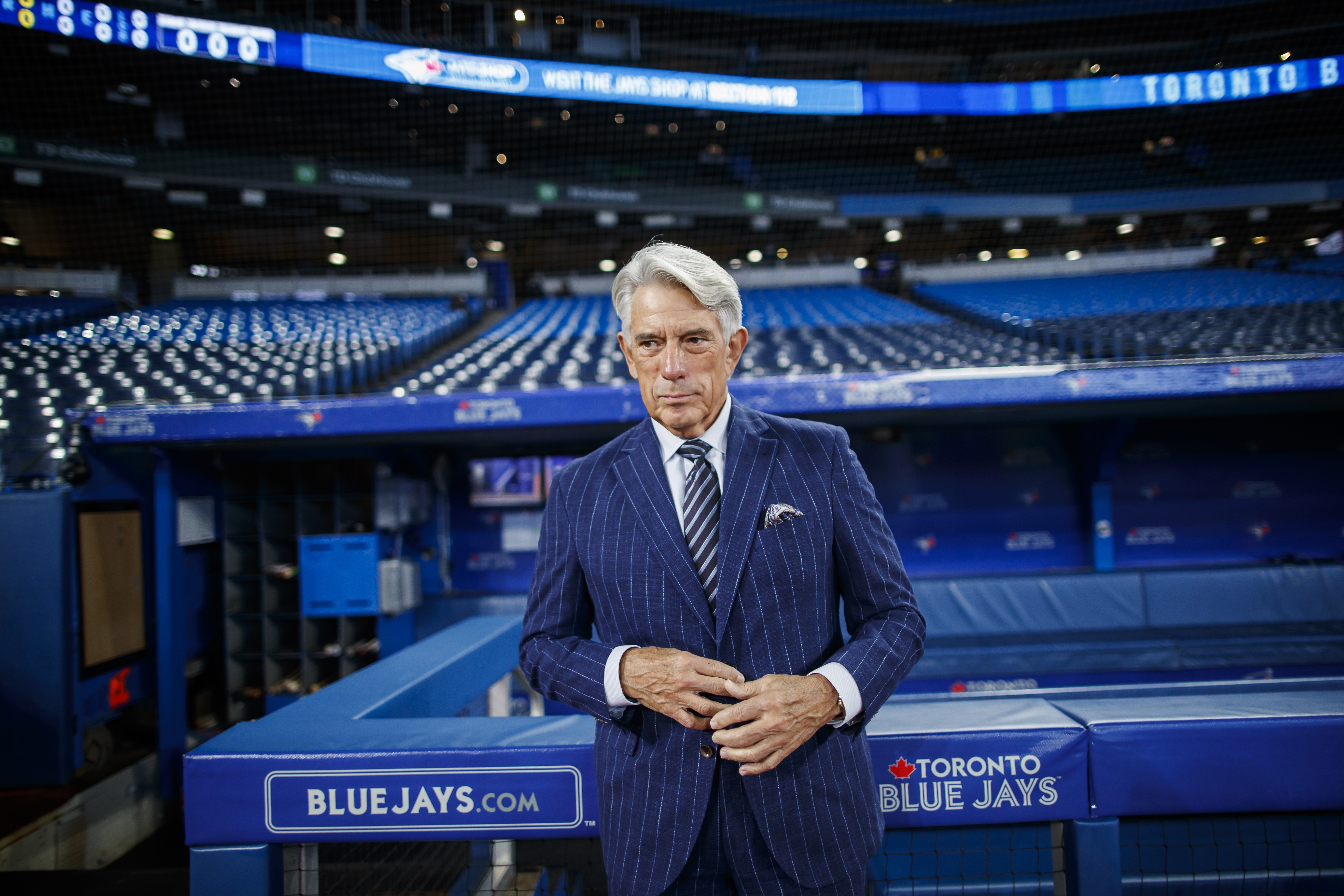Buck Martinez to return to Blue Jays broadcast booth after considering retirement