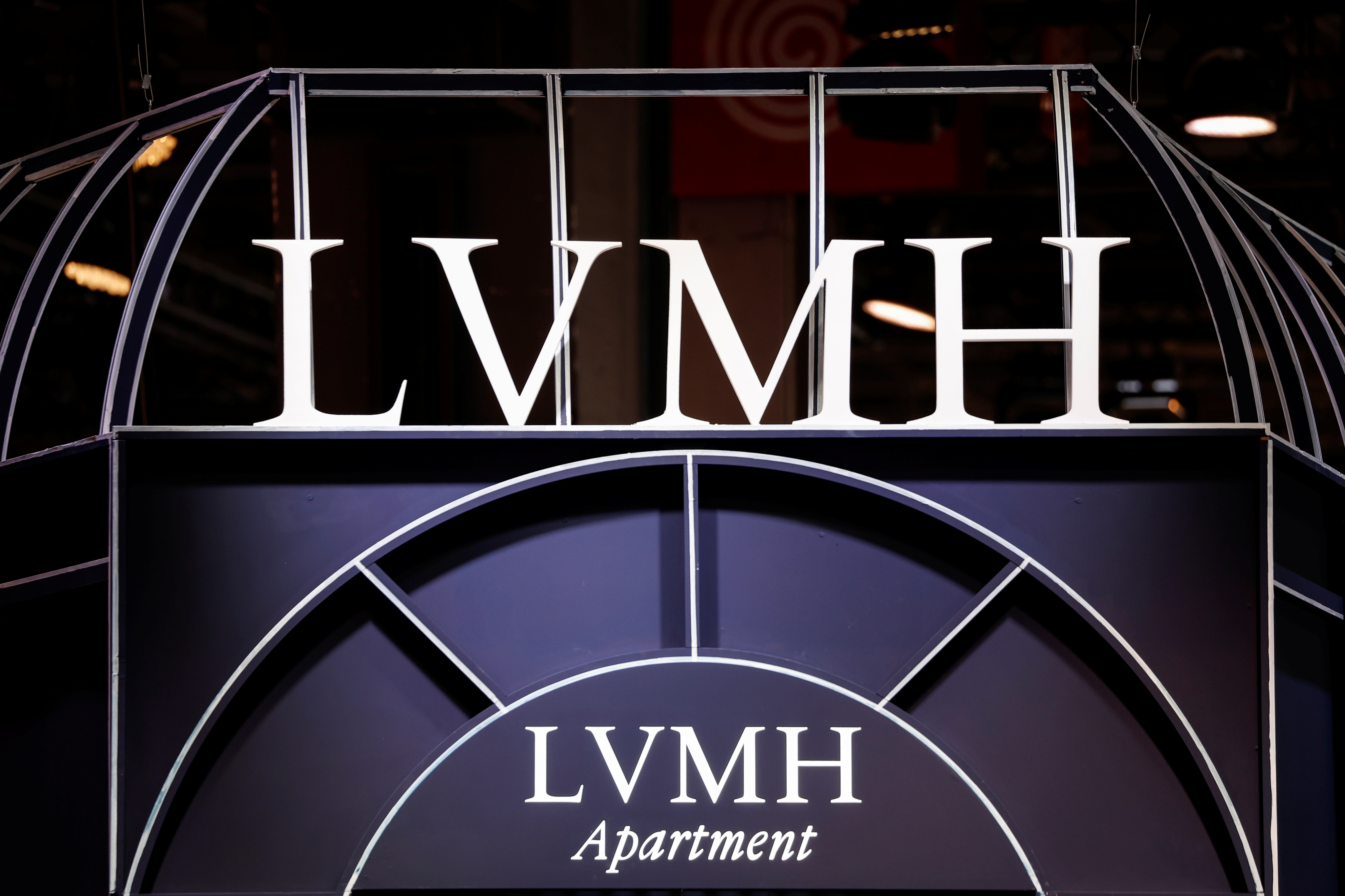 LVMH to turn off lights earlier in stores