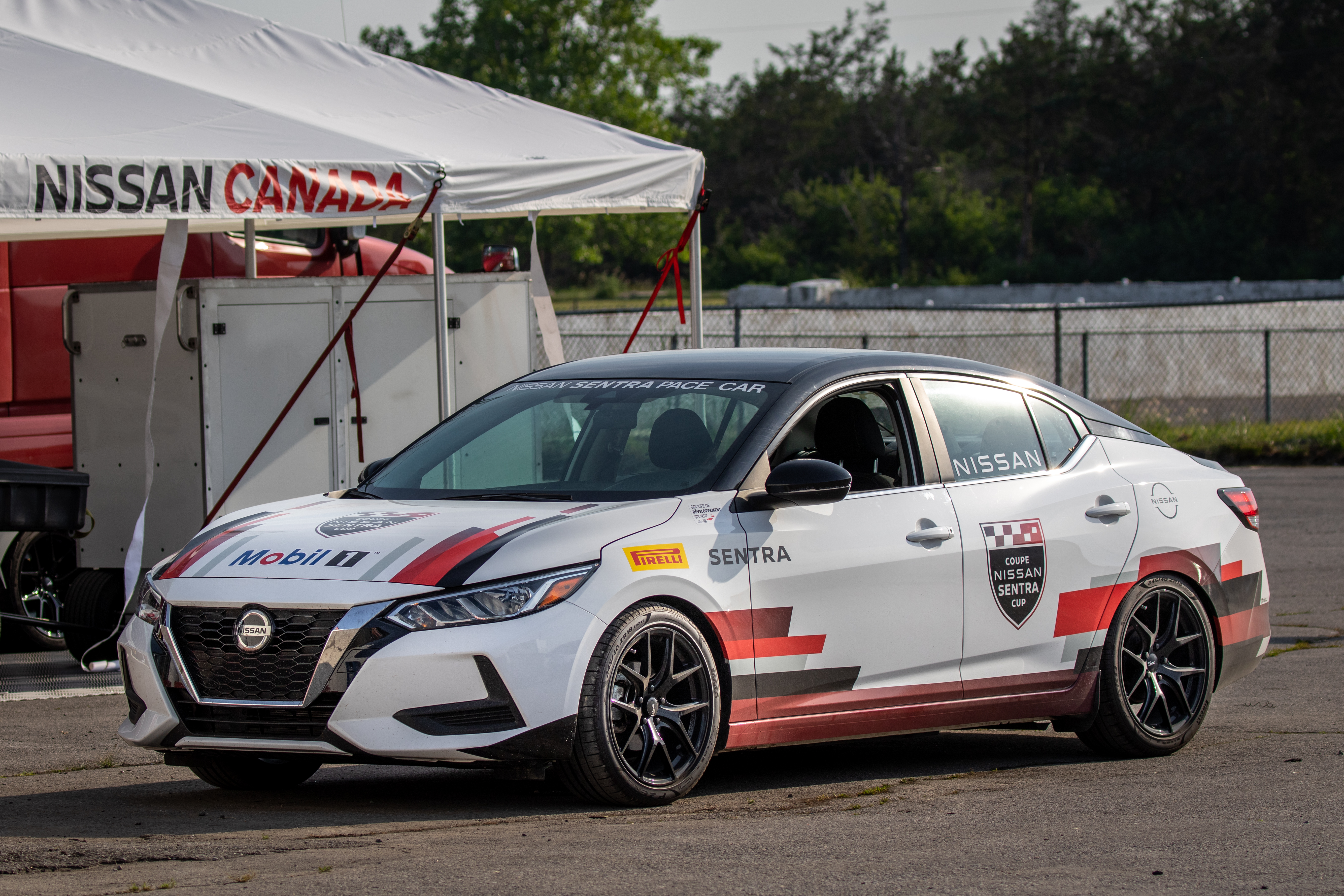 coupe nissan sentra cup