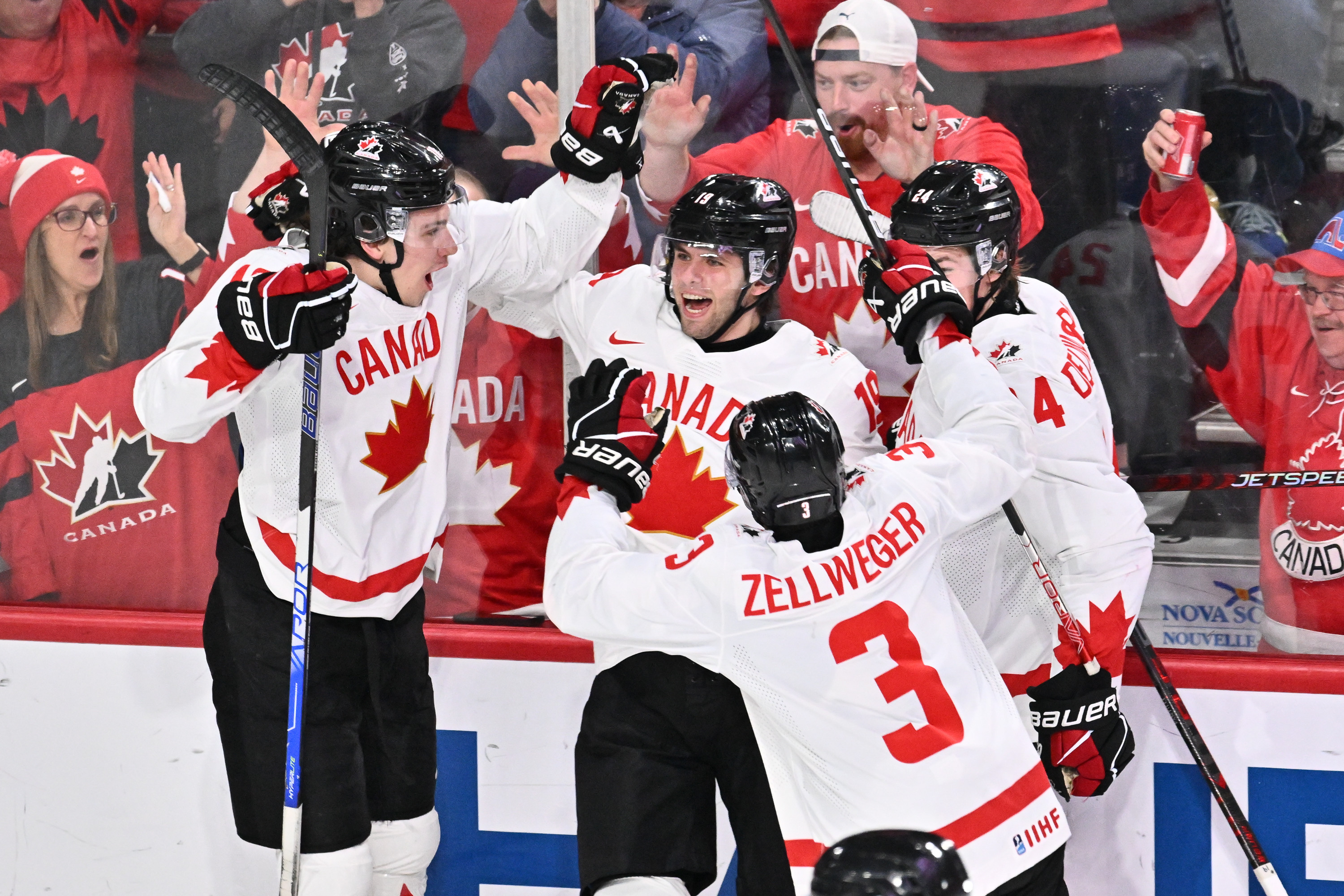 U.S. beats Canada to capture gold at world junior hockey