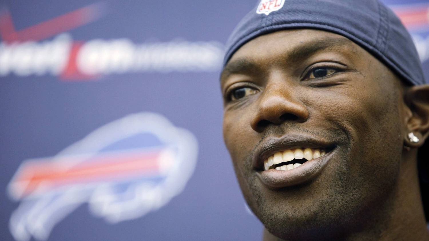 Terrell Owens wanted to stick around with the Bills for another season