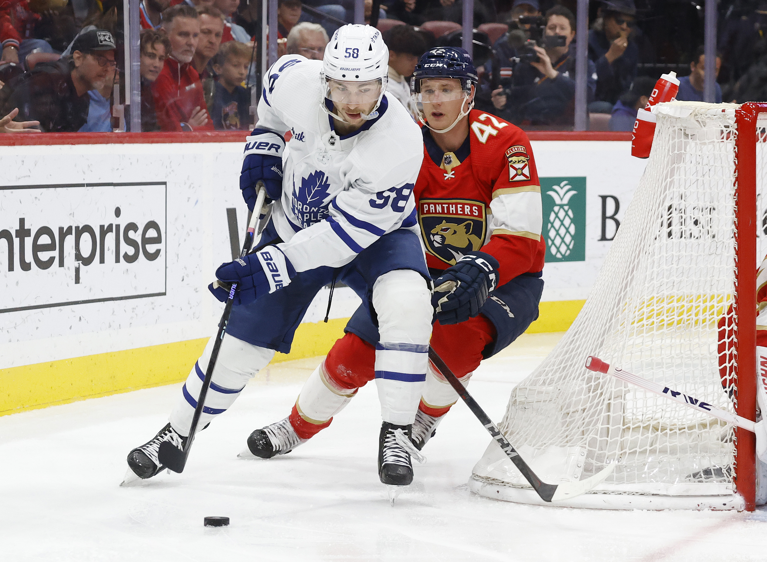 Panthers' controversial move to keep Leafs fans out of their arena