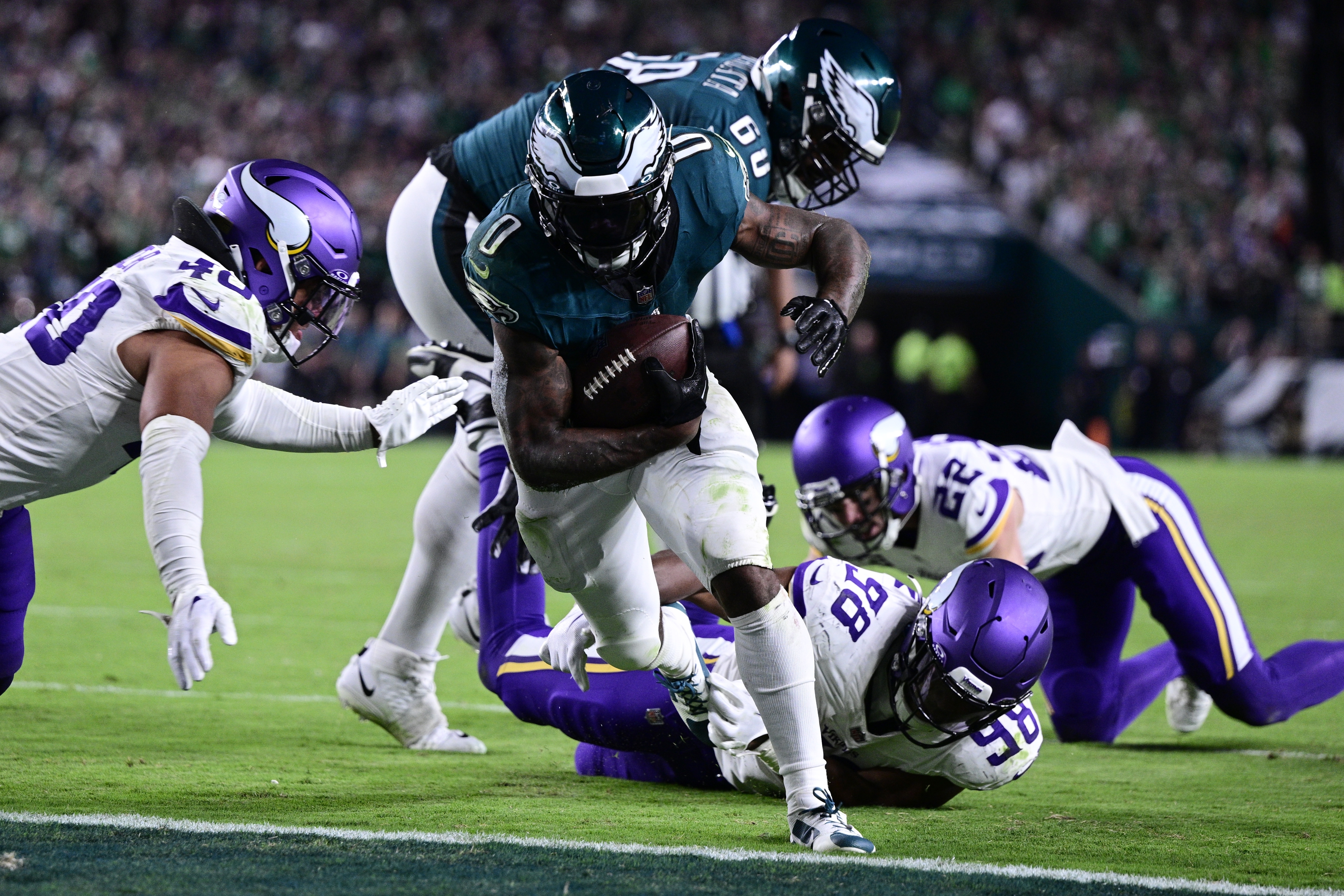 Jalen Hurts throws for 319 yards, Josh Elliott's 54-yarder lifts 4-0 Eagles  past Commanders in OT - The Globe and Mail
