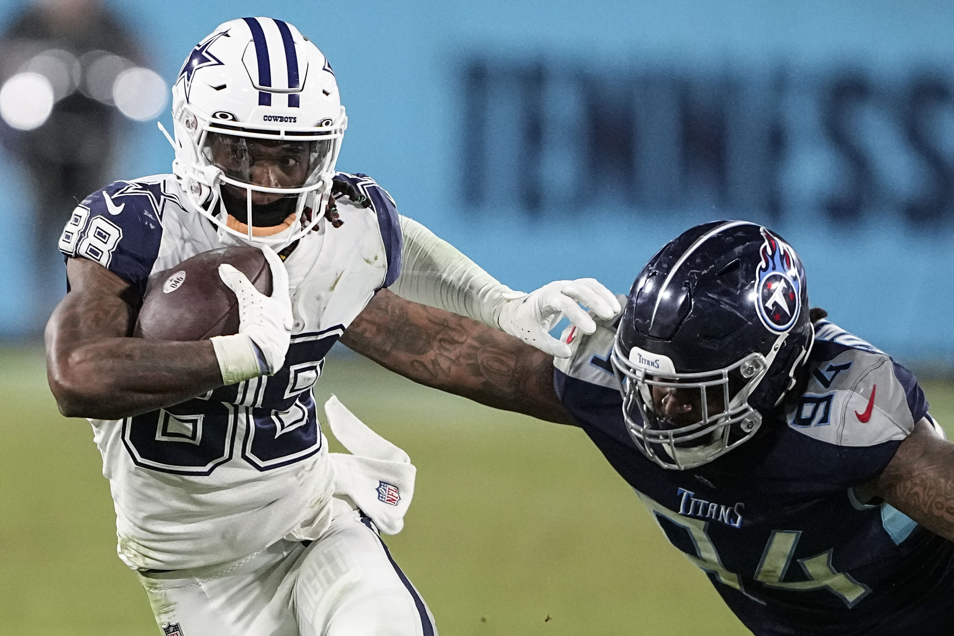 Dalton Schultz Dallas Cowboys Unsigned Makes Touchdown Catch Photograph