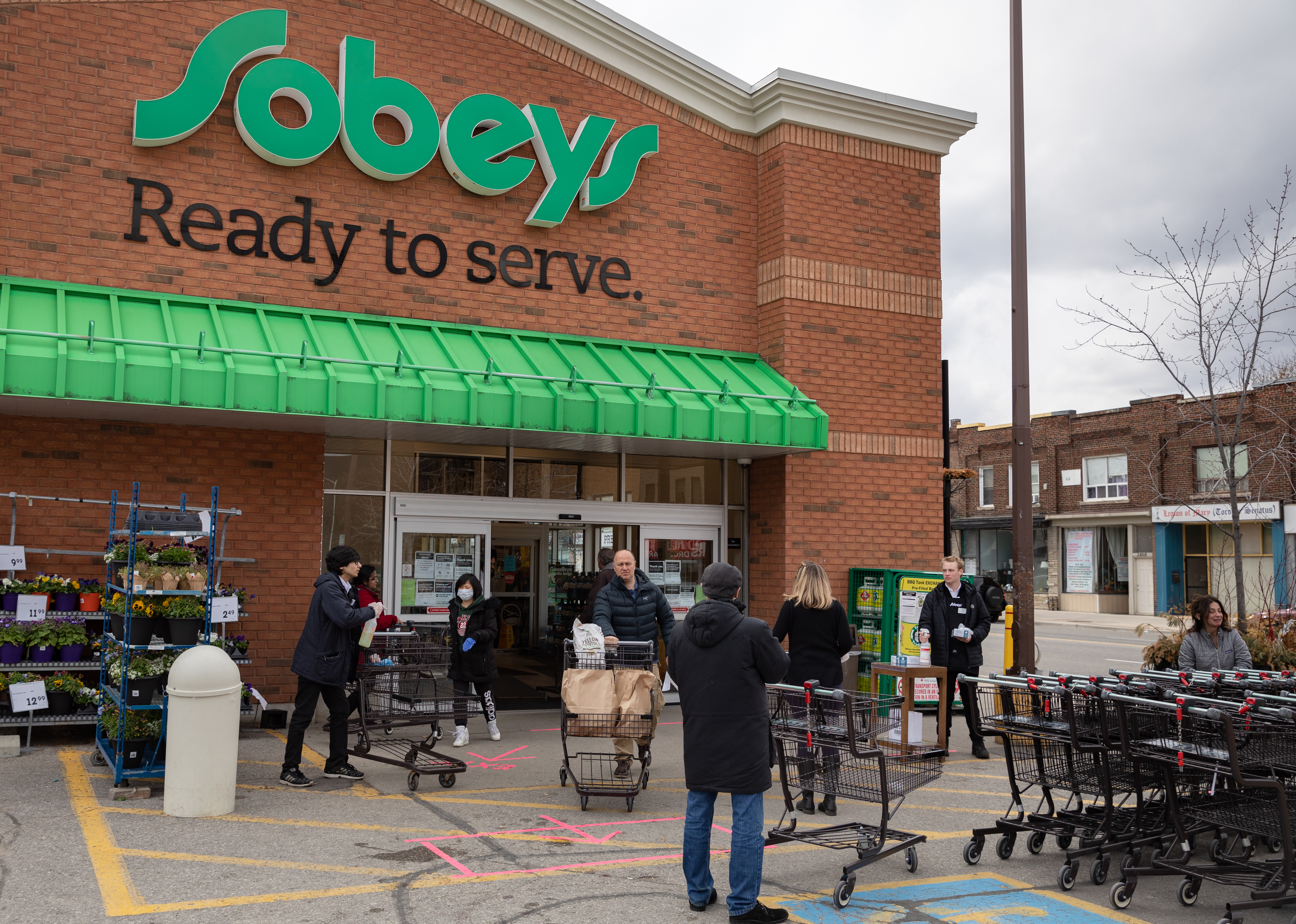 Burnaby Superstore hit by COVID-19 as Lower Mainland store cases