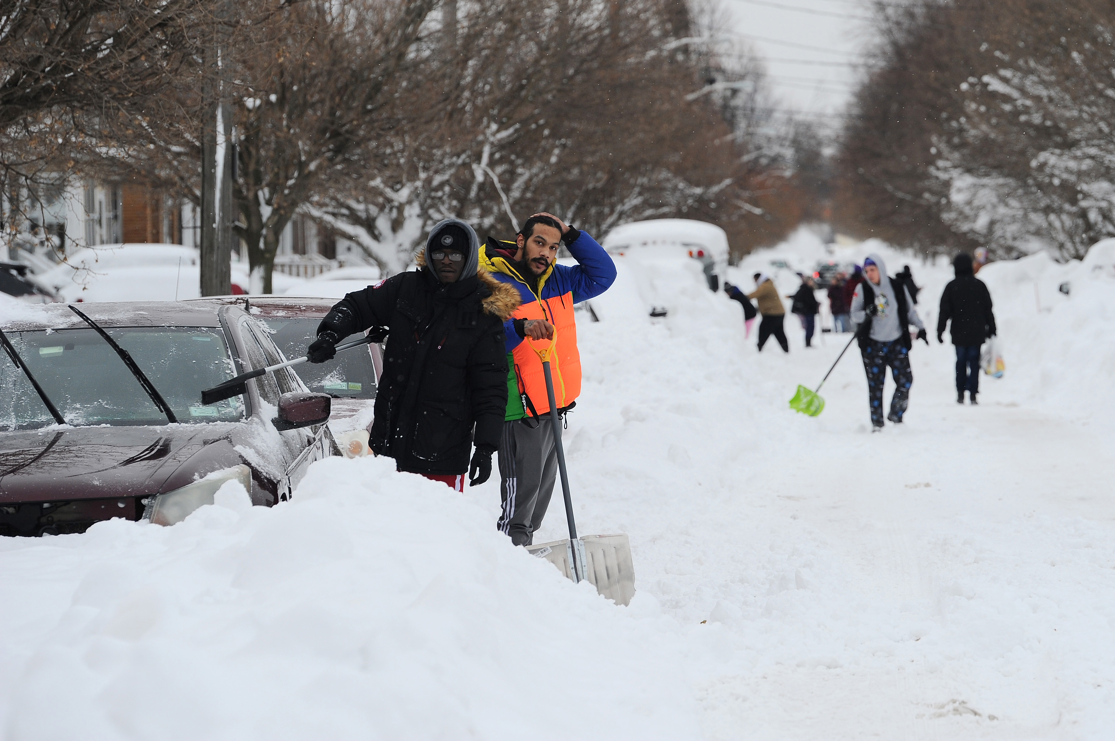 Sabres, Bills send support to city devastated by blizzard