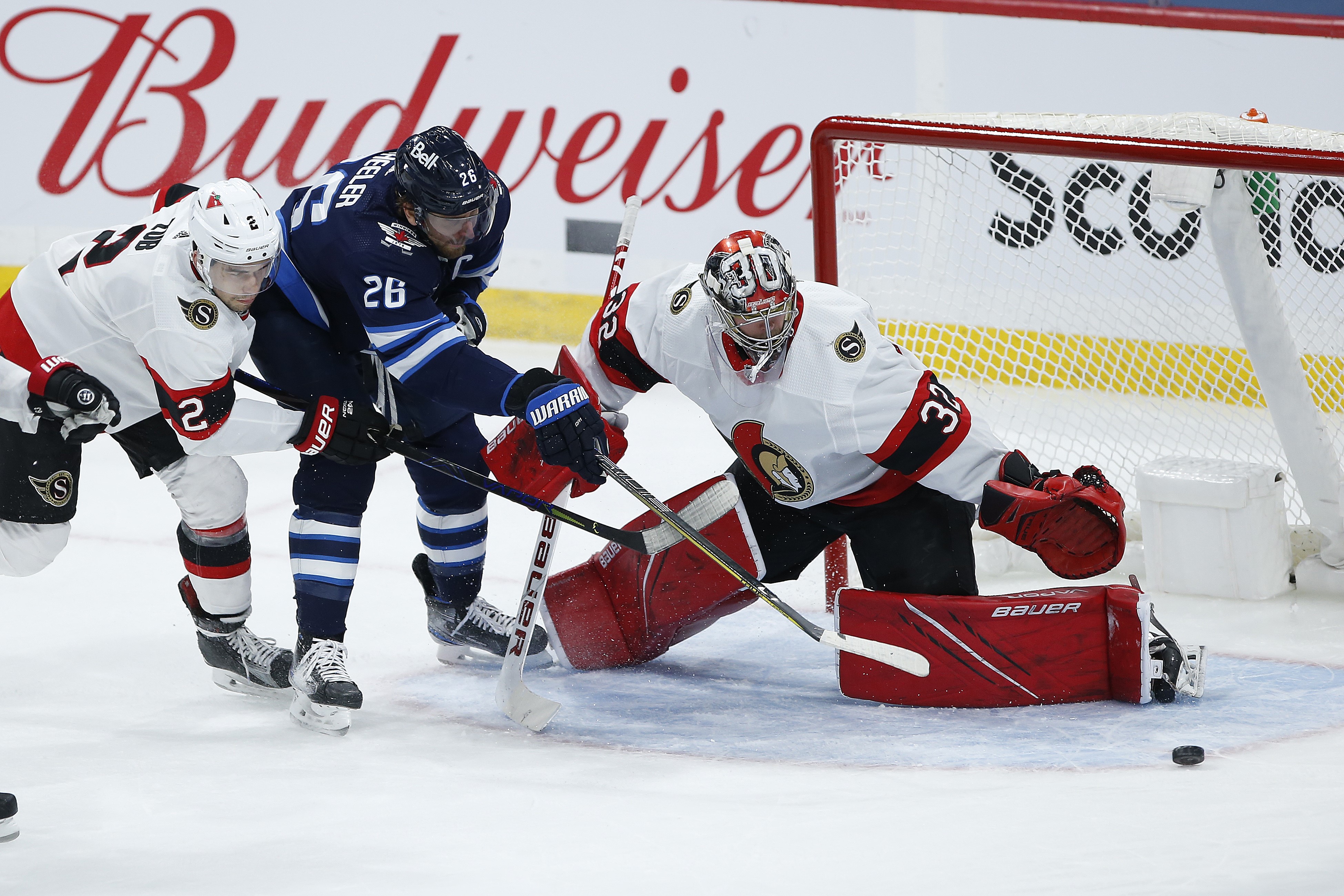 Tim Stutzle scores twice, Senators open pre-season with win over Maple  Leafs - The Globe and Mail