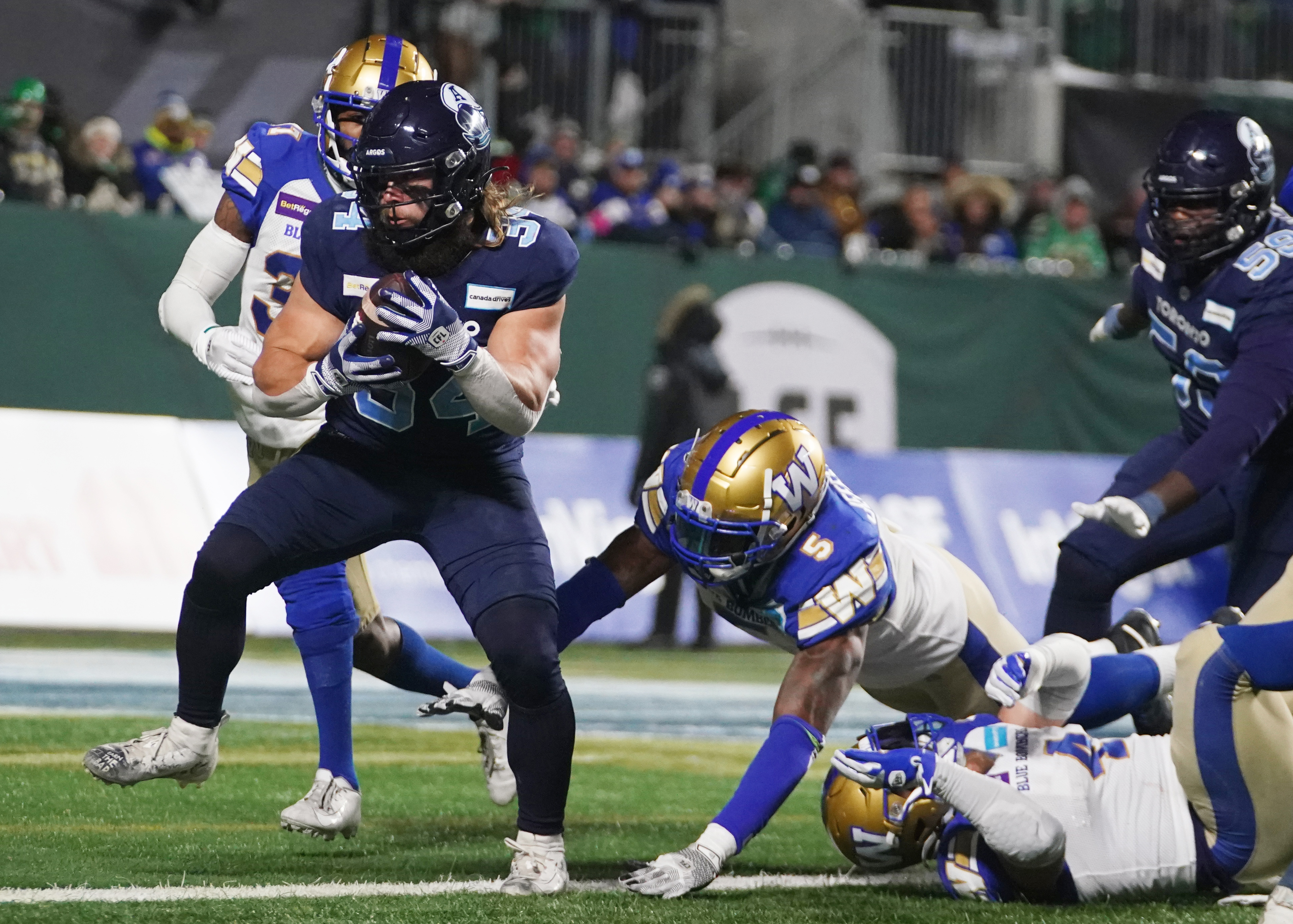 Argonauts, Blue Bombers hold final practices ahead of Grey Cup matchup