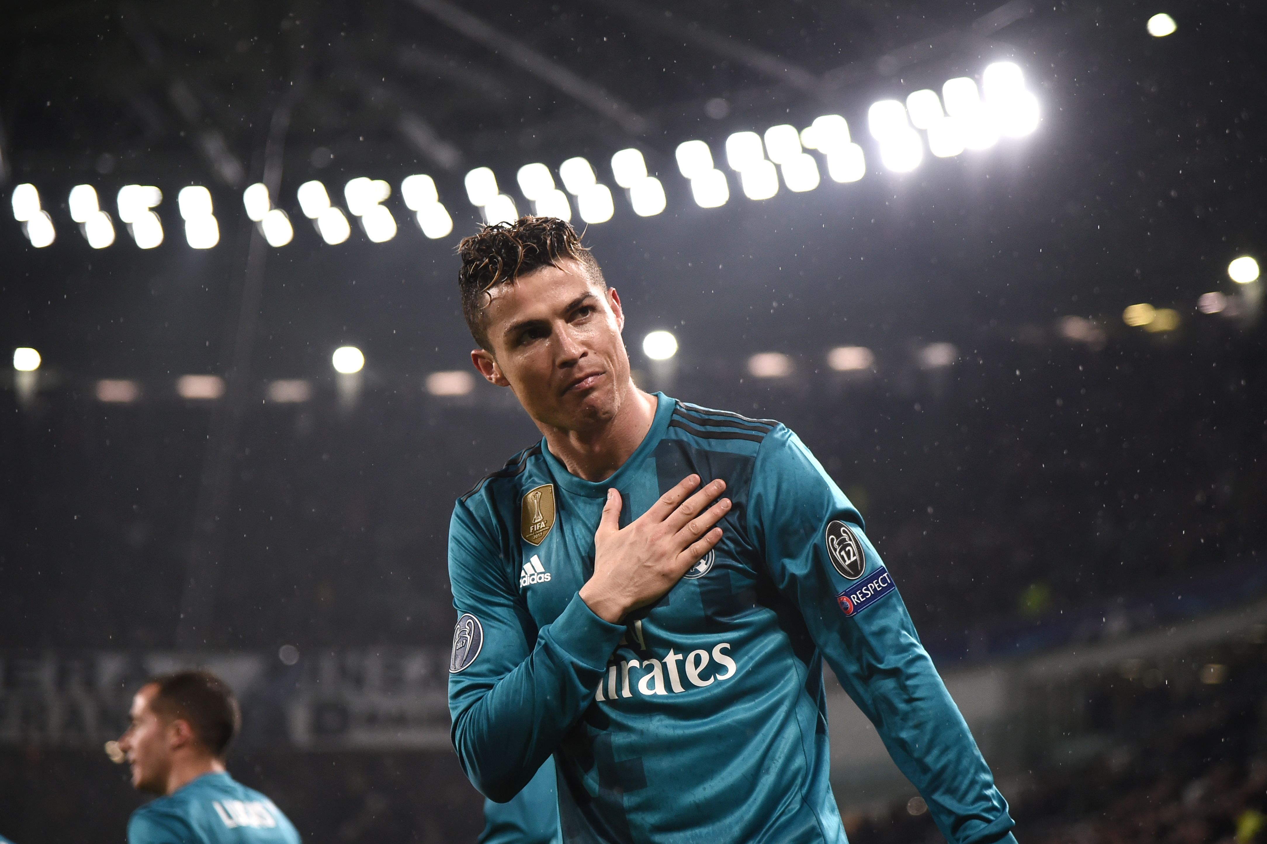 Cristiano Ronaldo Leaving Real Madrid and Joining Juventus