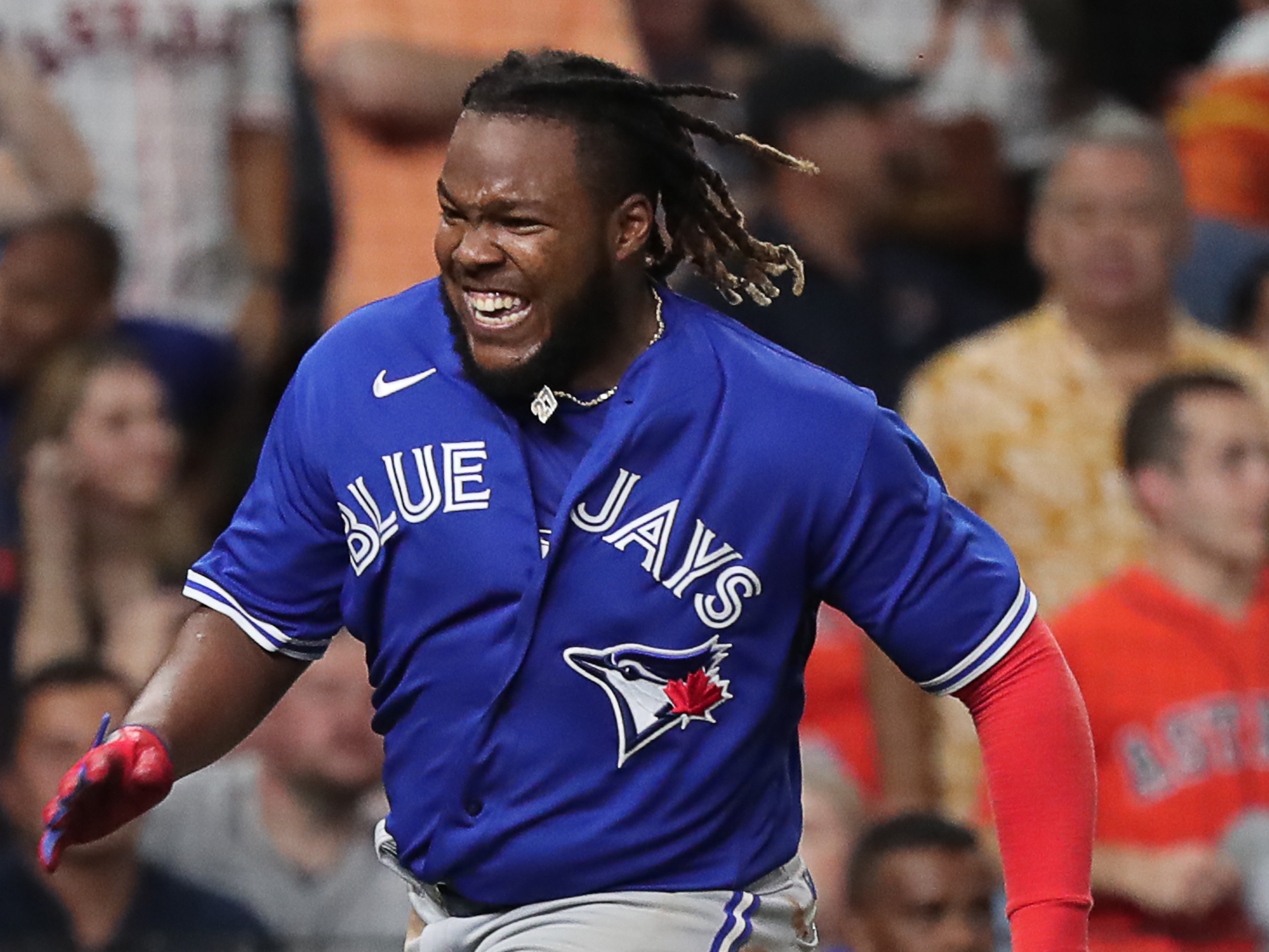 Chapman double in 9th leads Blue Jays over Astros 4-3 