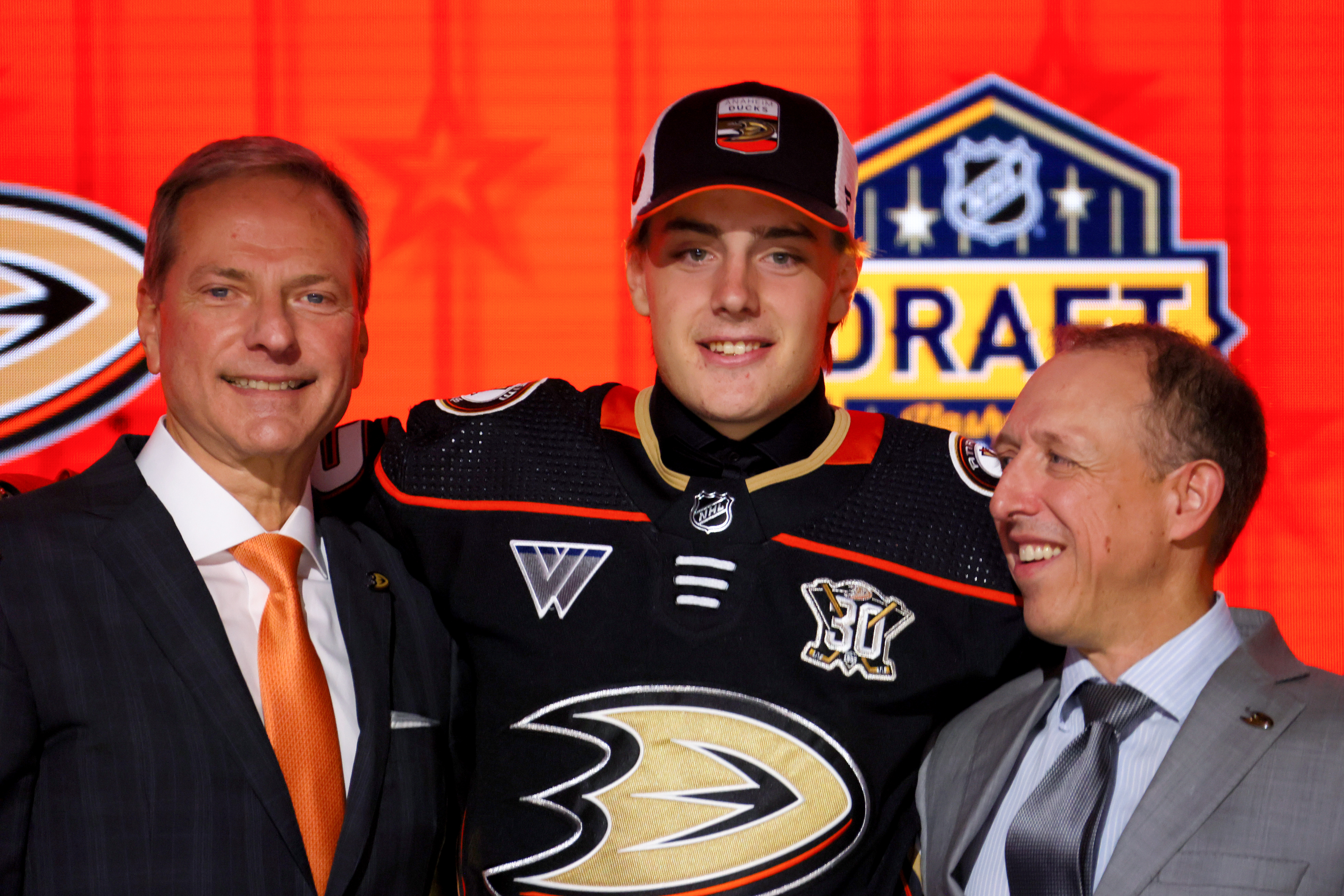 Connor Bedard, Family comes first for projected No. 1 NHL draft pick