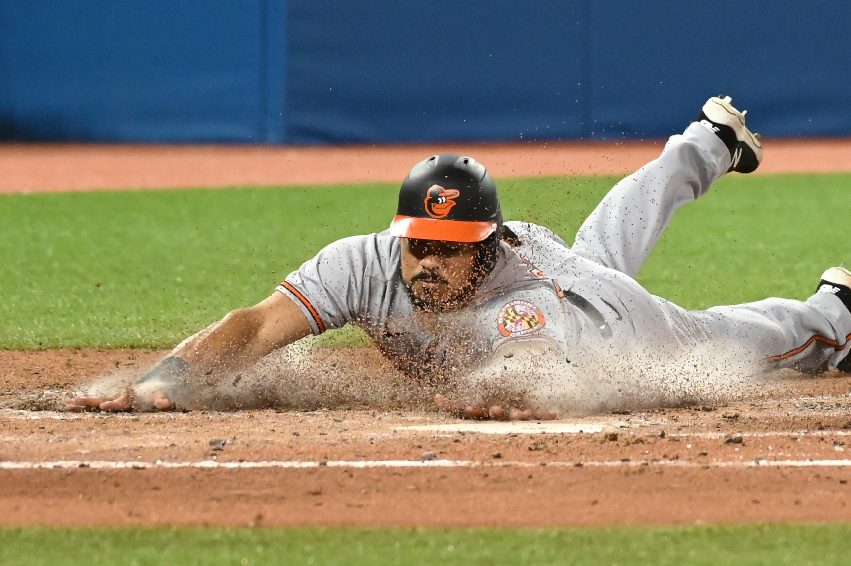 Orioles beat up on Blue Jays in Hyun Jin Ryu's debut