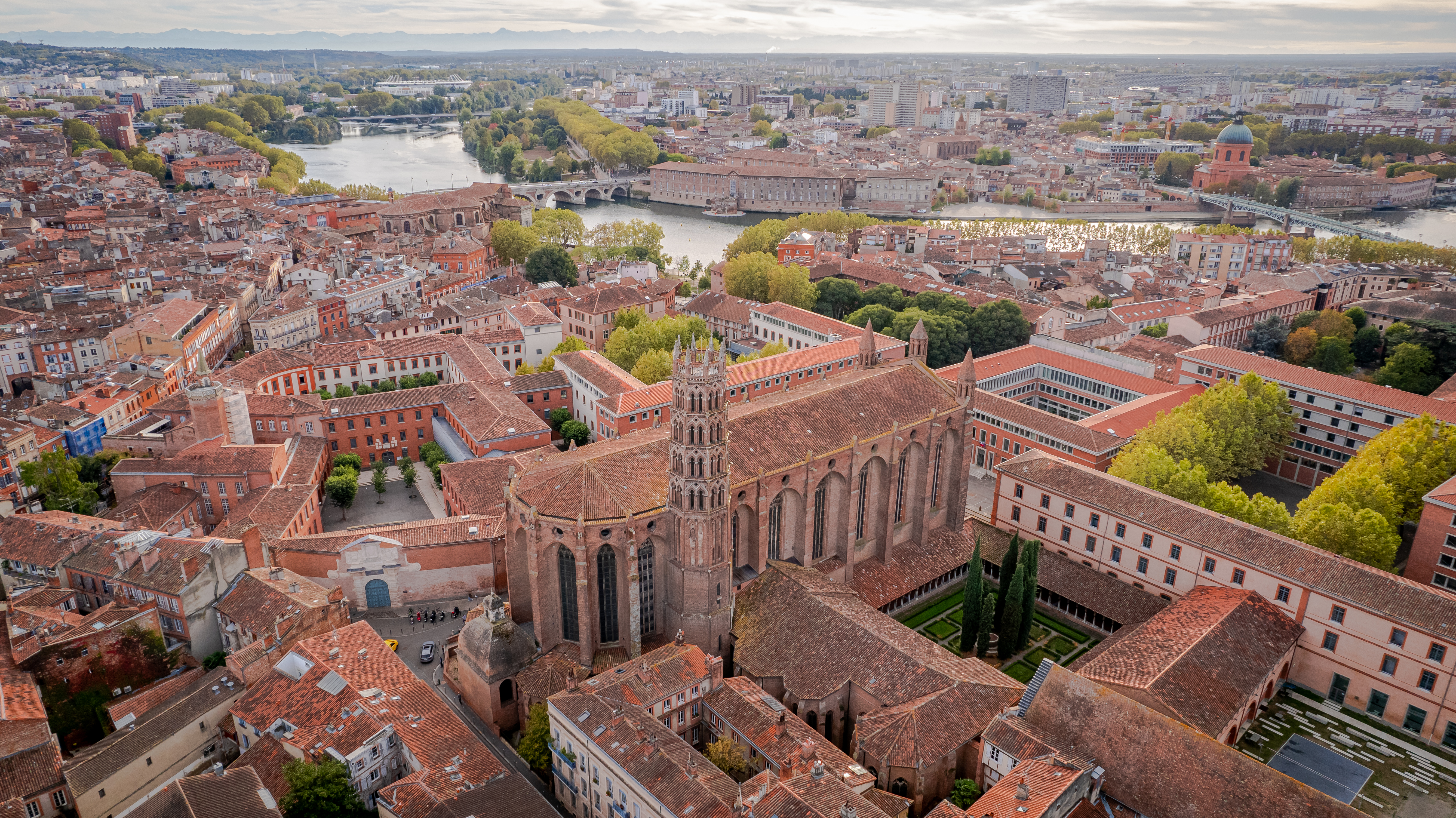 Bleu de Pastel Dye Workshop in Toulouse - The Good Life France