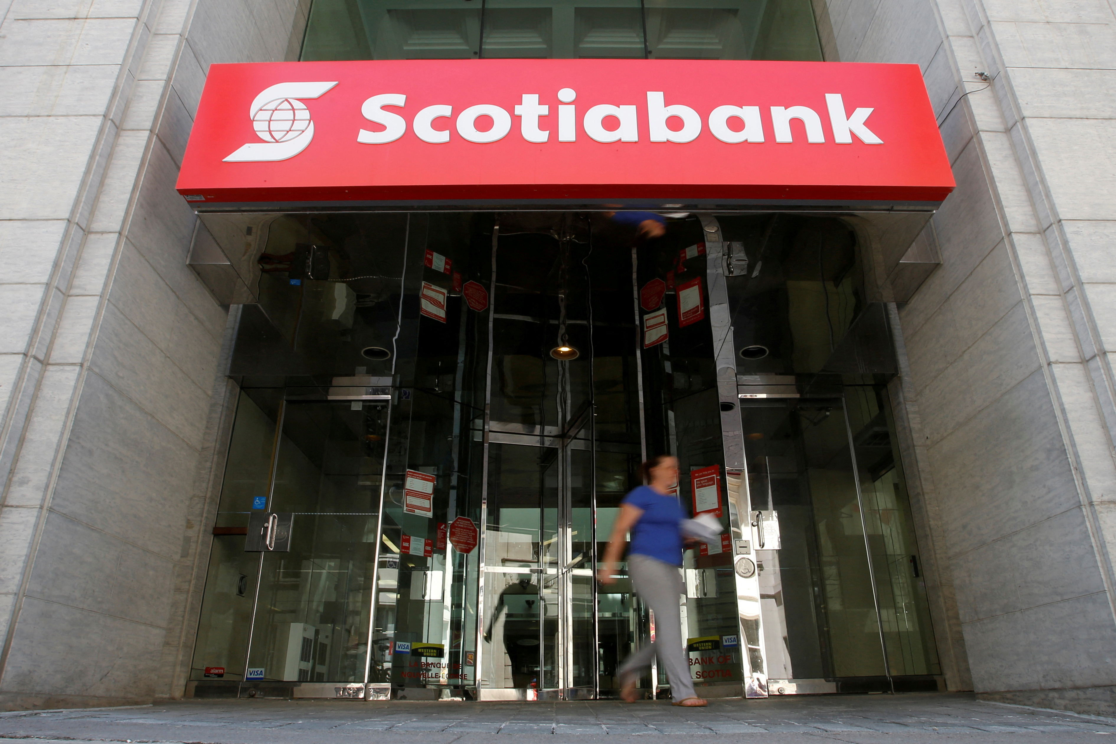 加7” Various Welcome To Our World MCS4676 Scotia Bank /00080 What is this we don't bank with you : r/Scotiabank