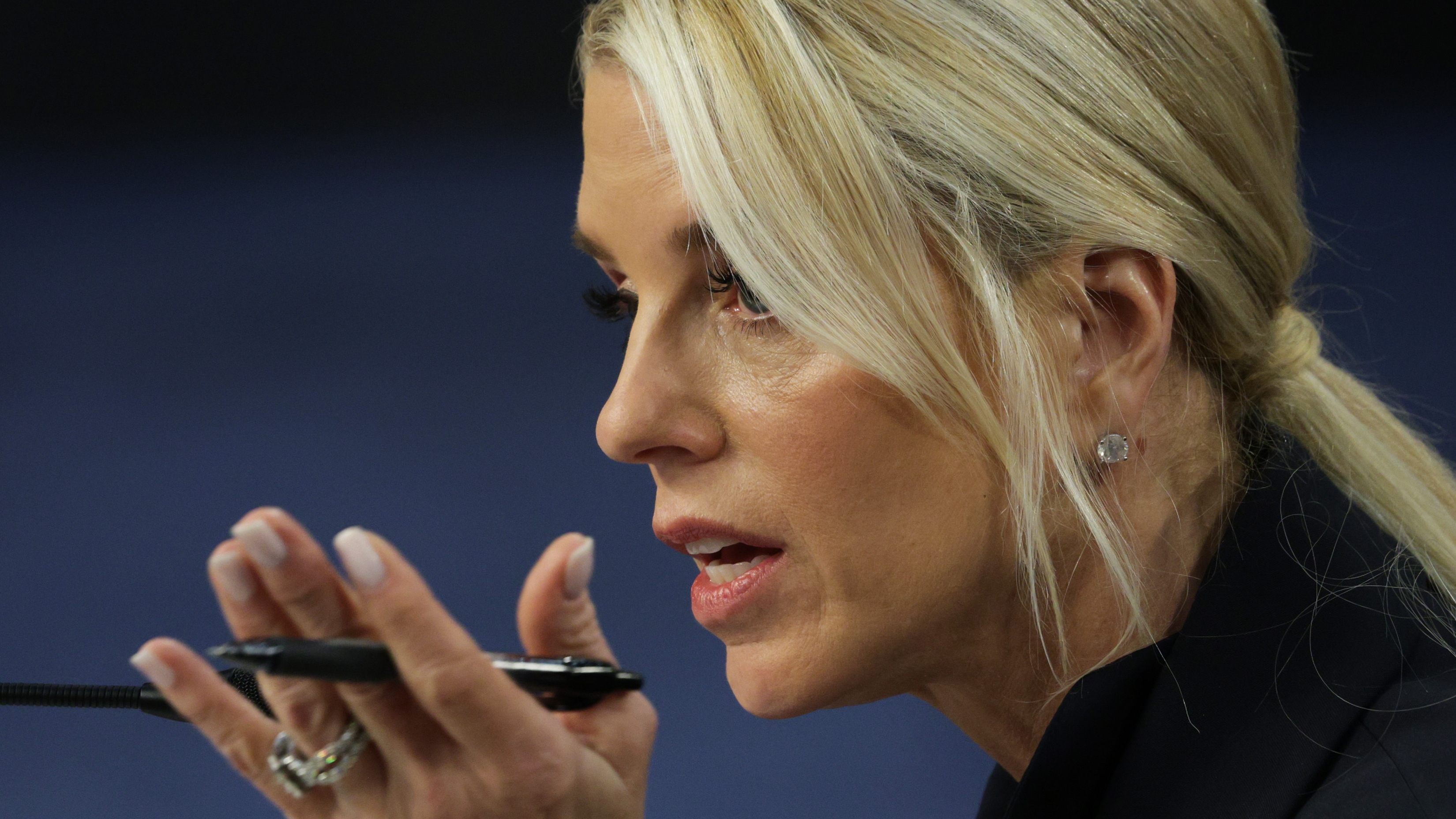 does pam bondi smoke cigarettes Pam Bondi is out as Trump's attorney general Pam Bondi moves against tobacco