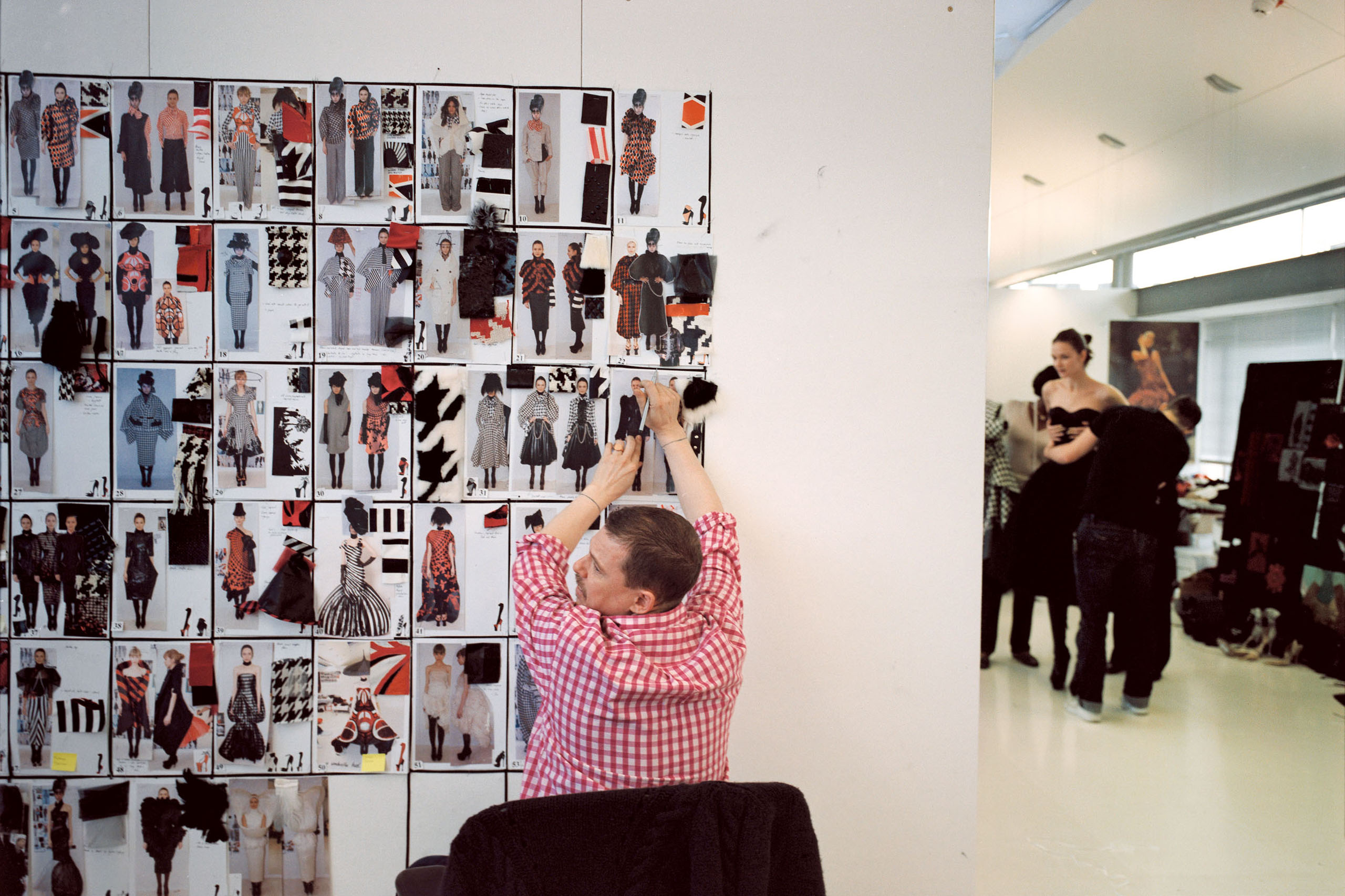 A Rare Glimpse Into Alexander McQueen's Working Process