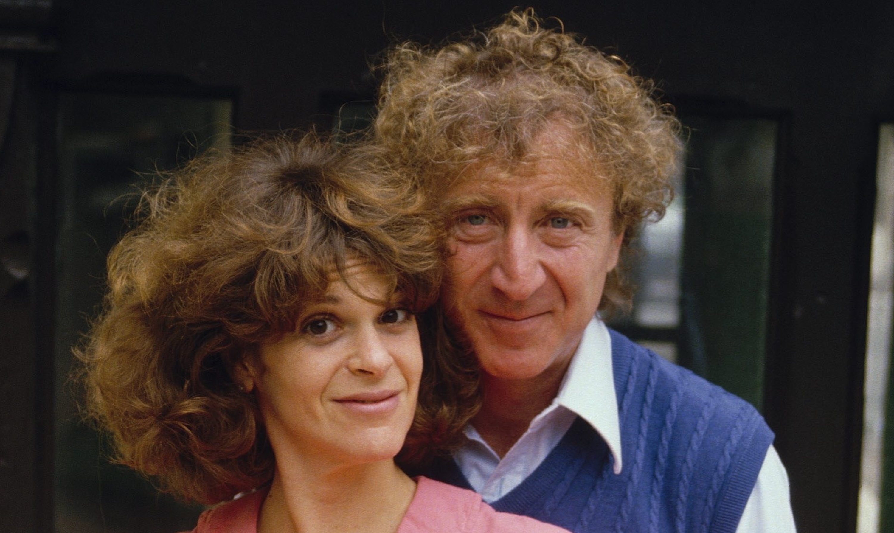 John Lennon shot outside his home | New York City, NY, image size:3000x1789