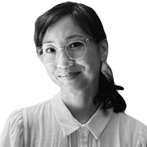 Lydia Kang