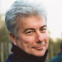 Ken Follett