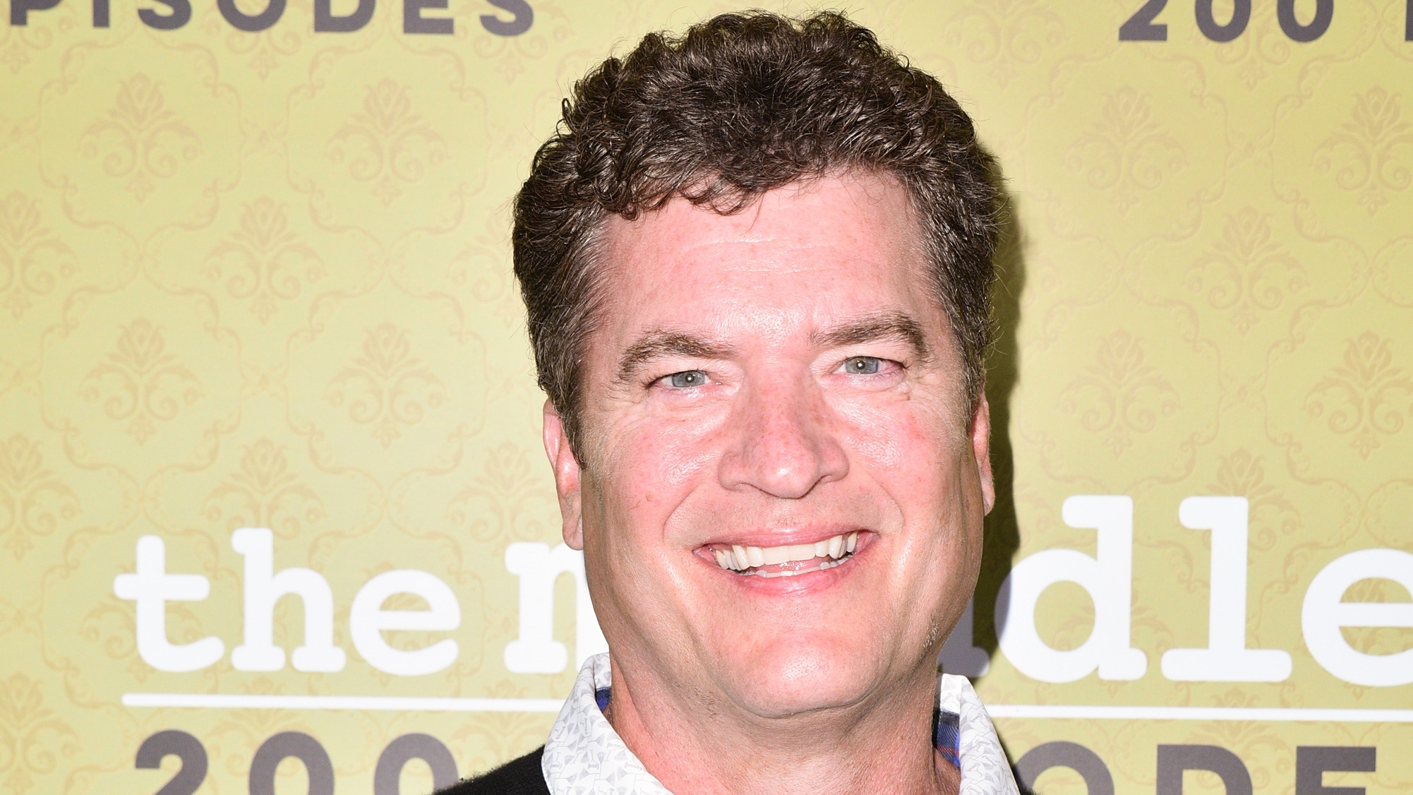 did pat finn smoke cigarettes Dead: 'The Middle' and 'Seinfeld' Actor Was 60 Friends' and 'The Middle' Star