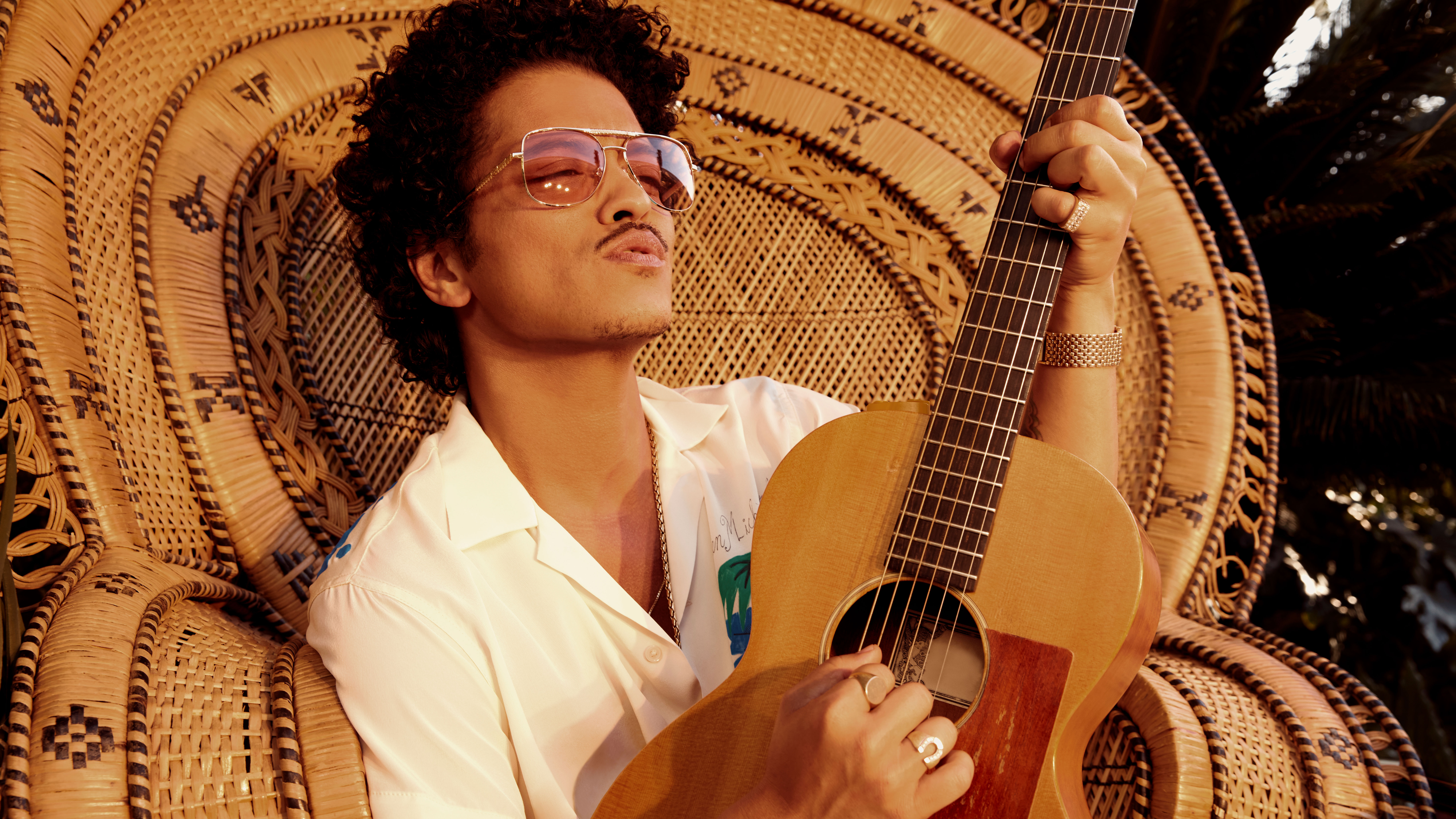 10 Rounds with Bruno Mars and his Coconut SelvaRey Rum