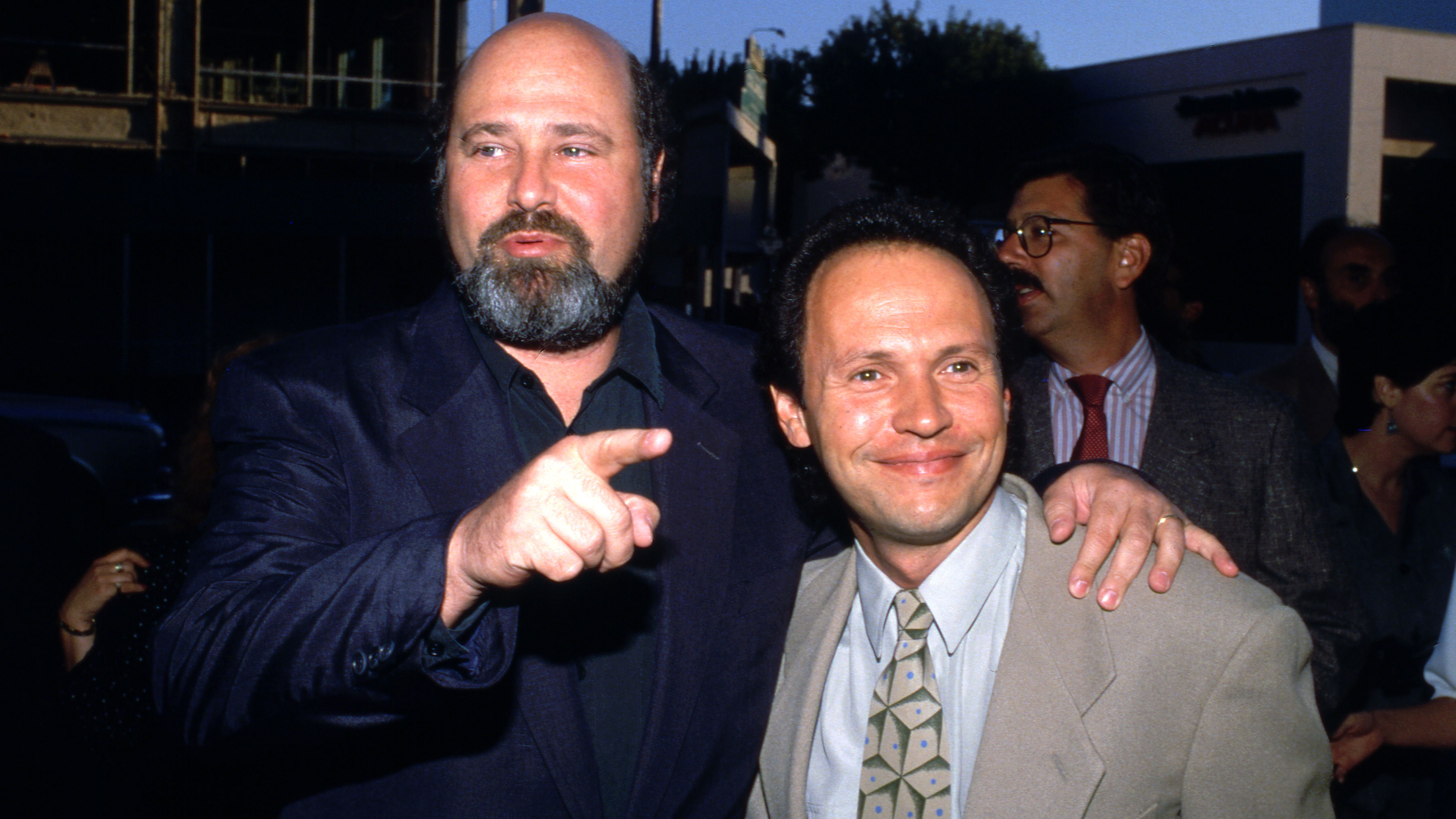 Billy Crystal Breaks Silence on Rob Reiner After Rushing to Murder Scene